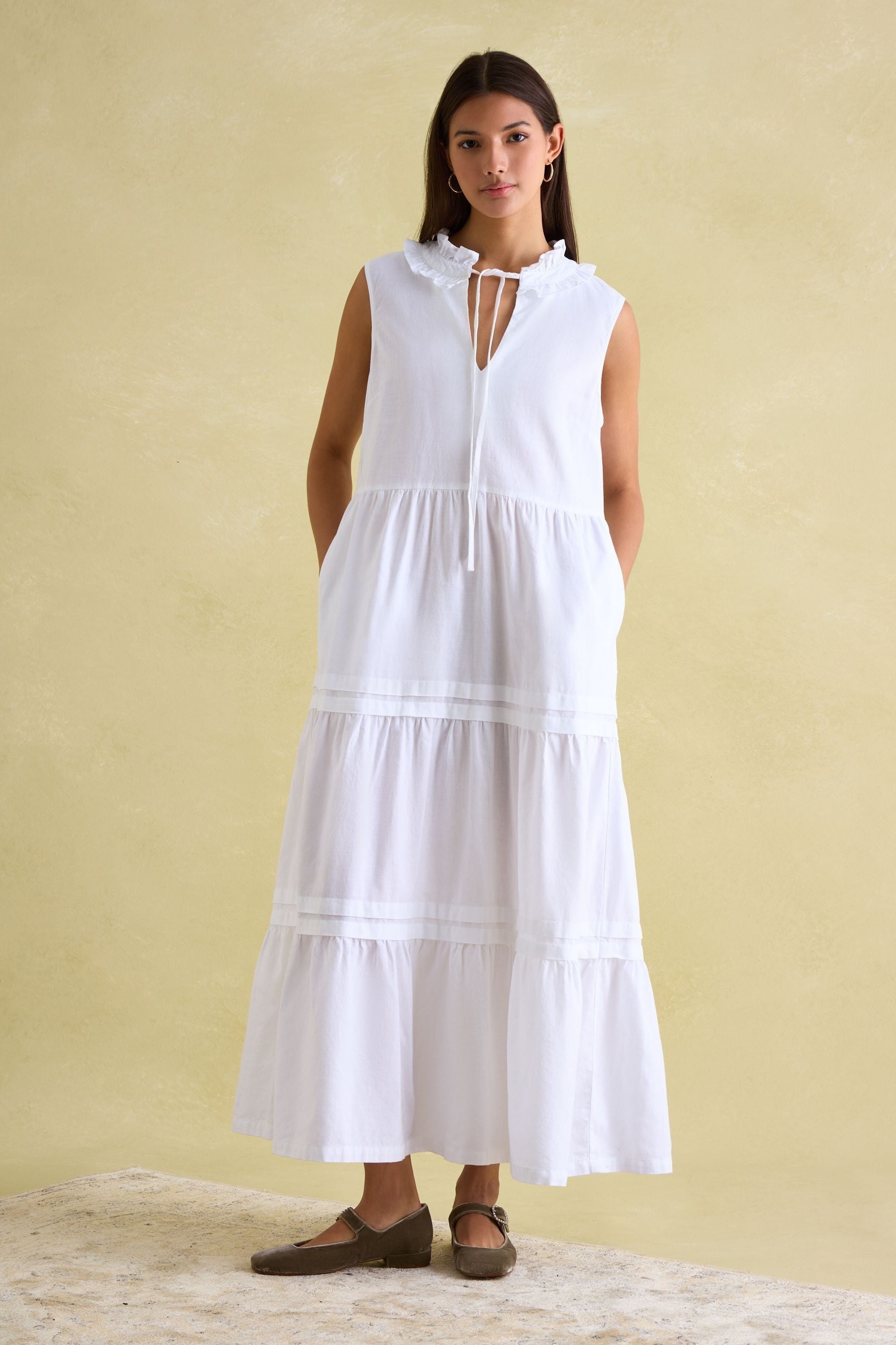 Next tiered dress shop