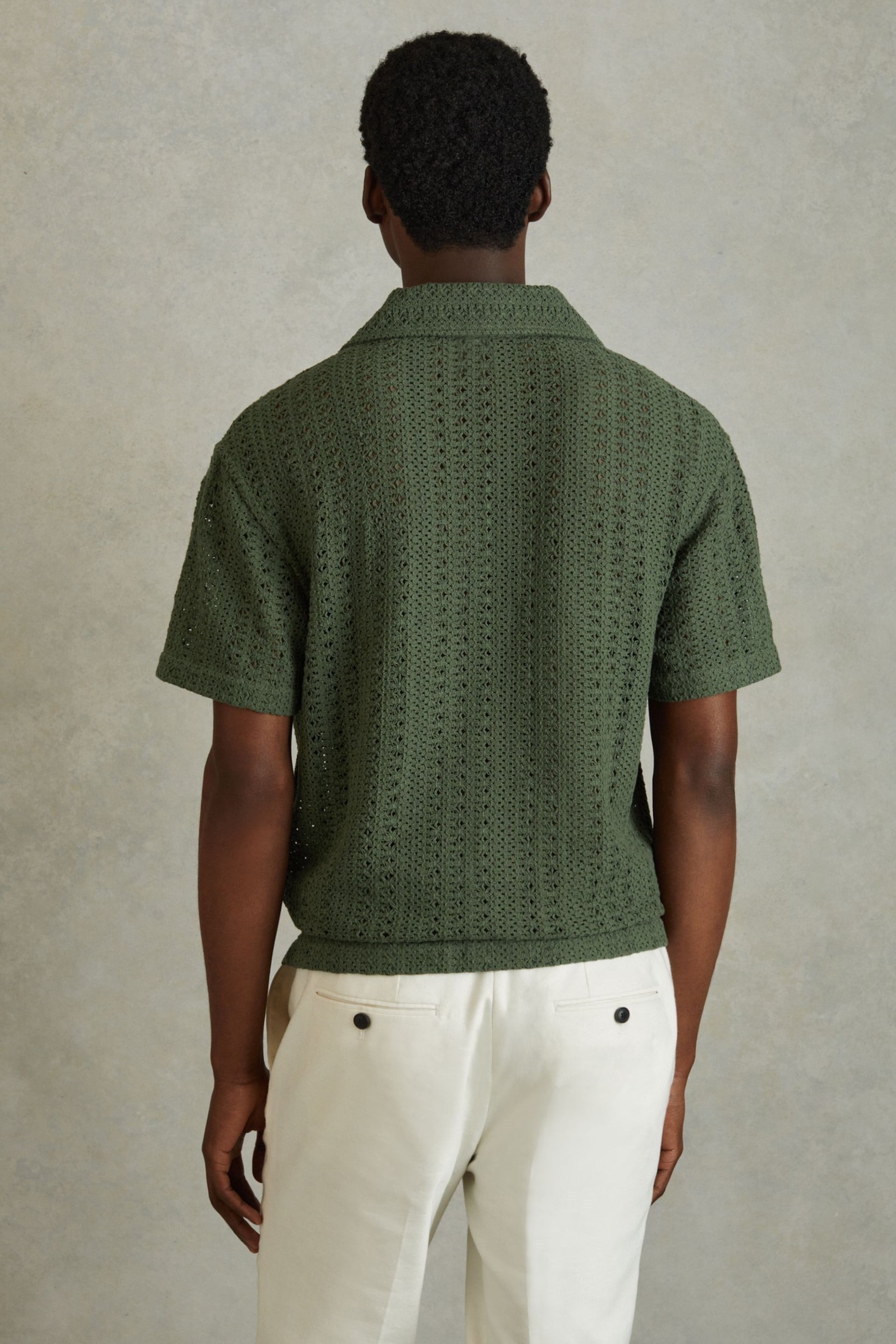 Reiss Olive Green Paradise Cotton Crochet Cuban Collar Shirt - Image 5 of 6