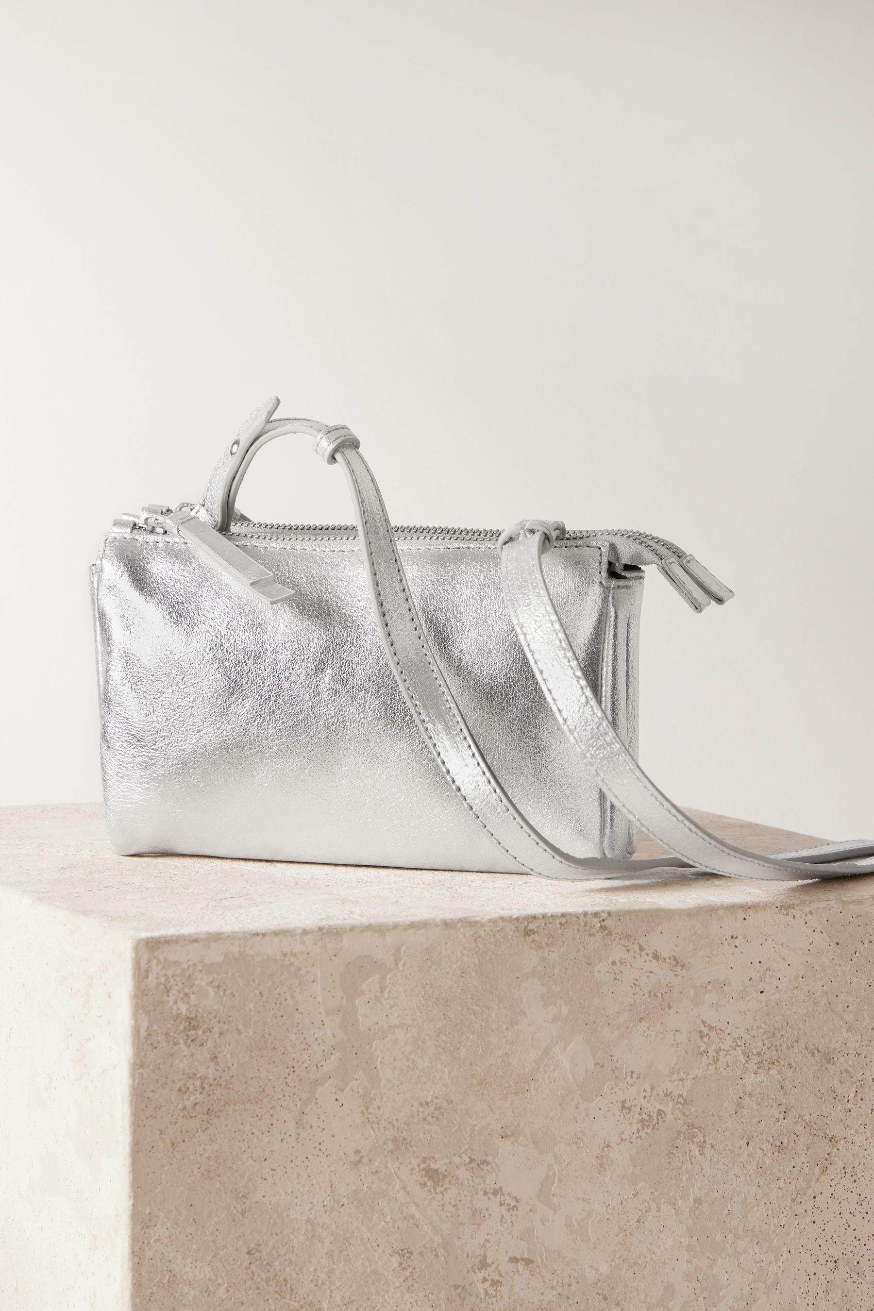 Silver cross body bag uk discount