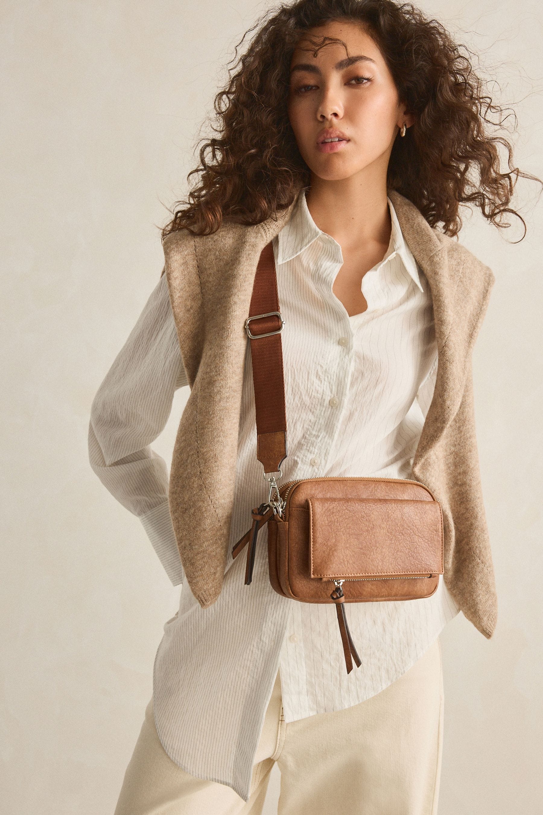 Tan cross body bag clearance
