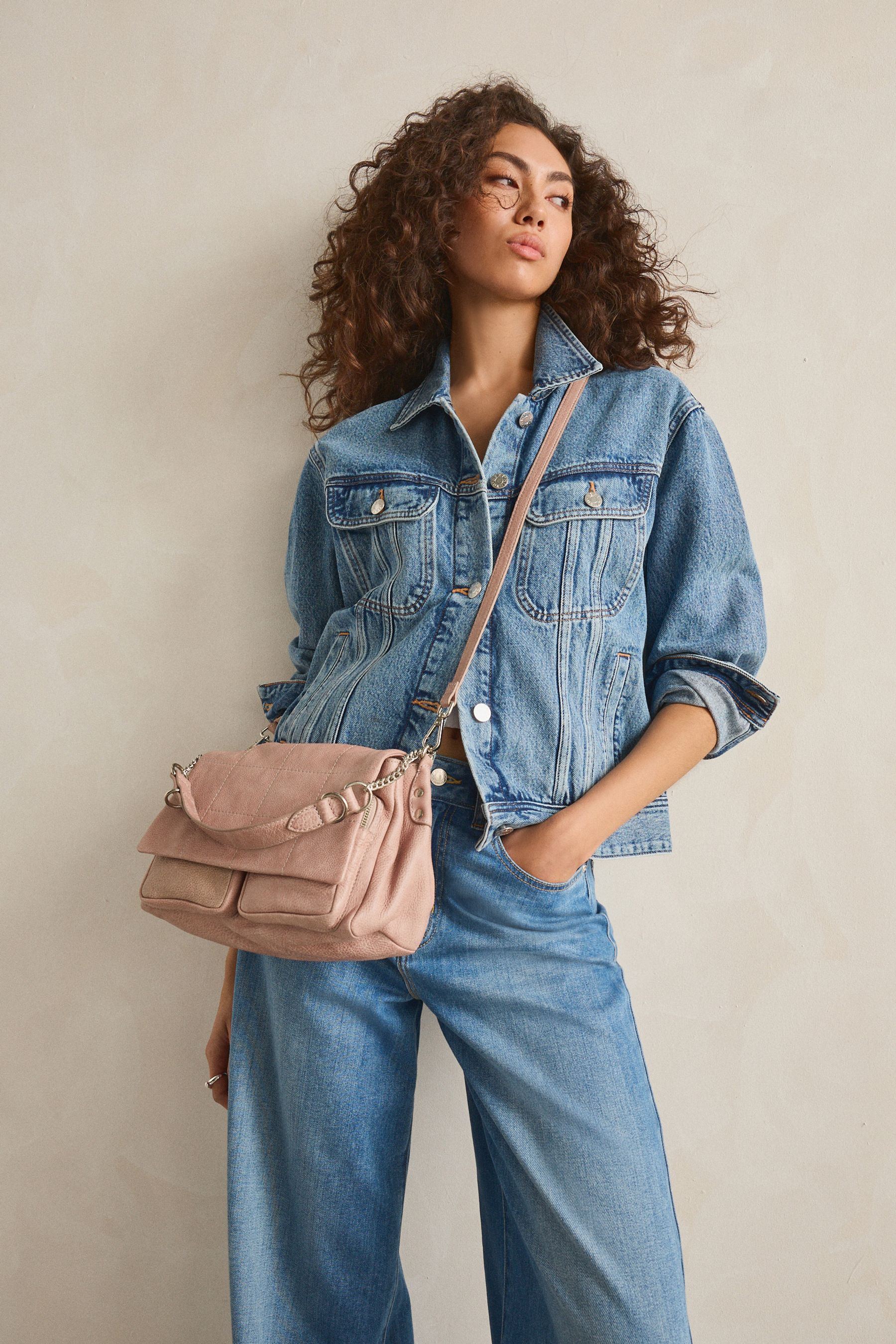 Quilted chain cross body bag outlet