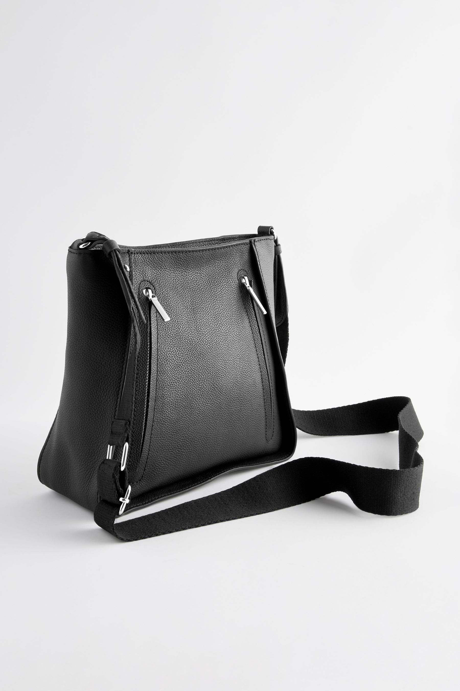 Next messenger bag discount