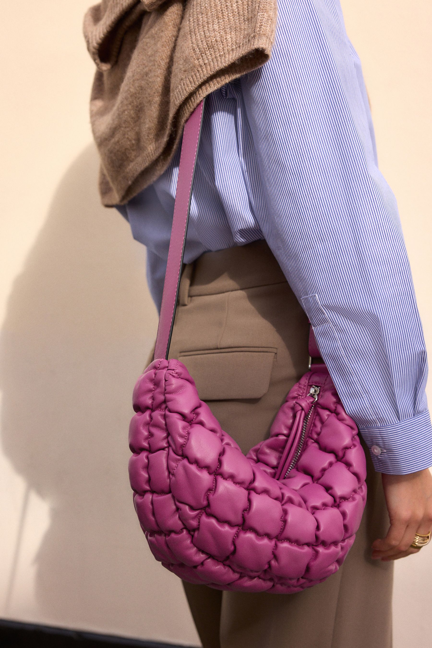 Padded sling bag sale