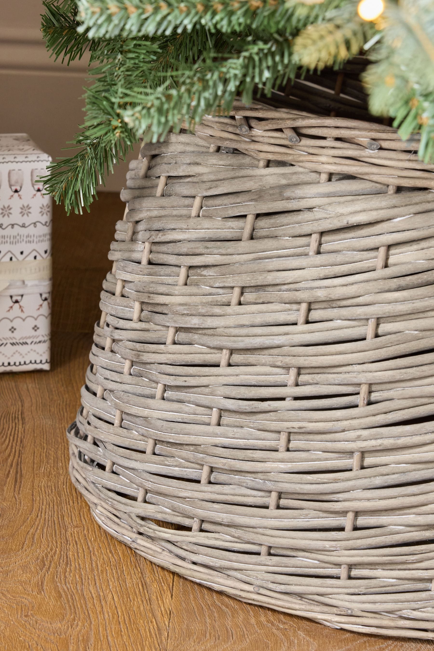 Grey wicker tree skirt ireland clearance