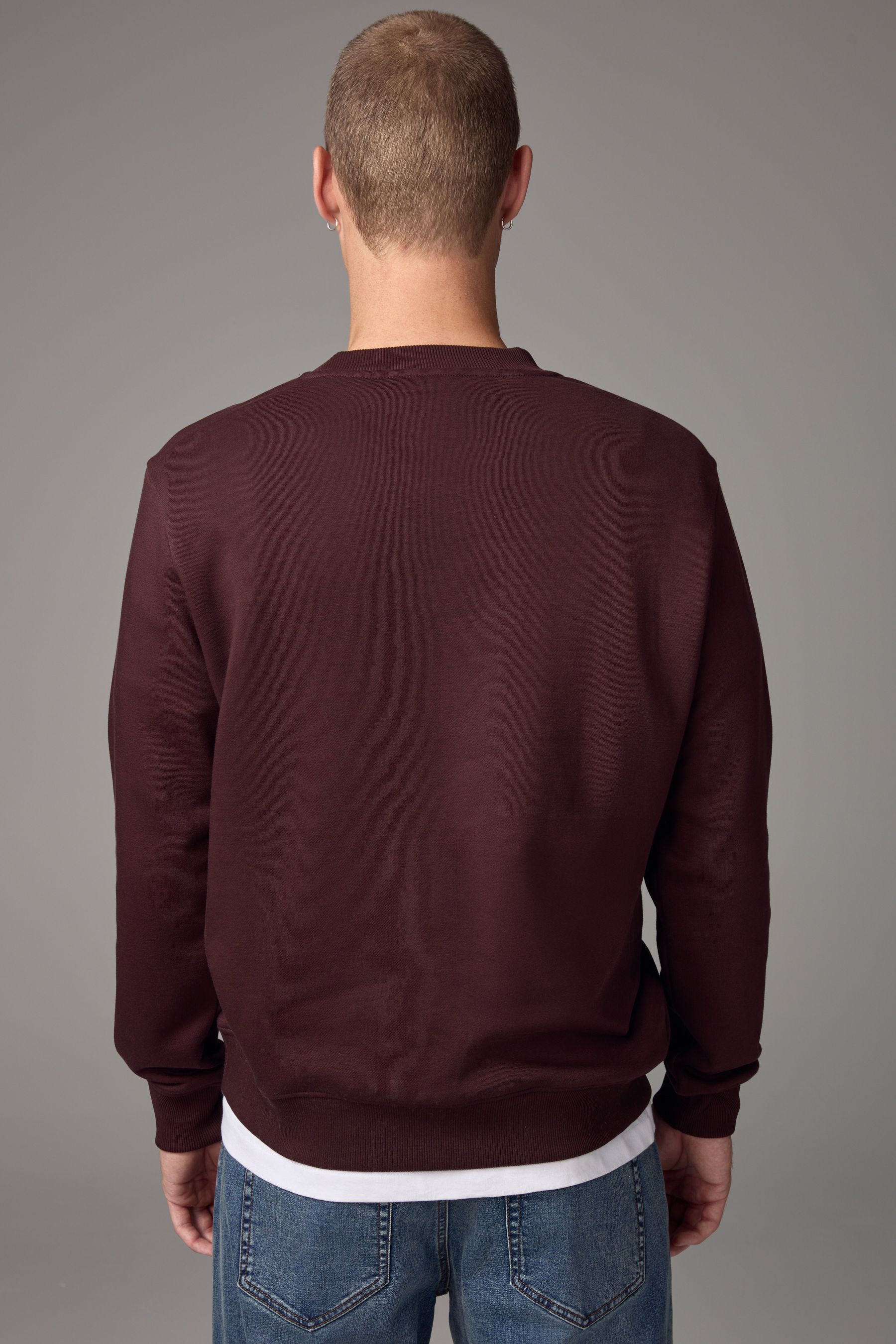 Plain maroon sweatshirt store