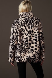 Animal Print Leopard Teddy Borg Cosy Longline Quarter Zip Fleece - Image 4 of 9