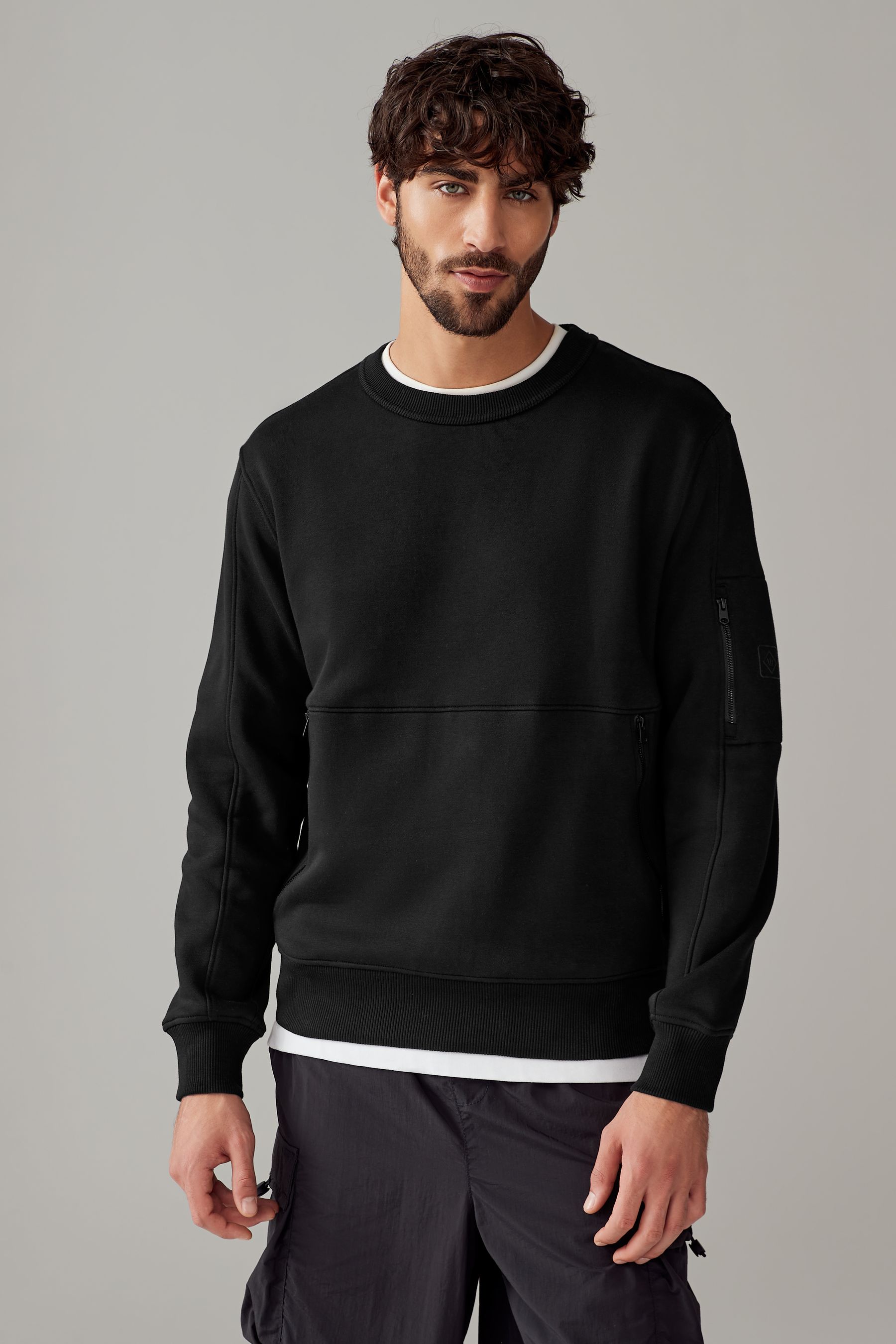 Black sweat top outlet