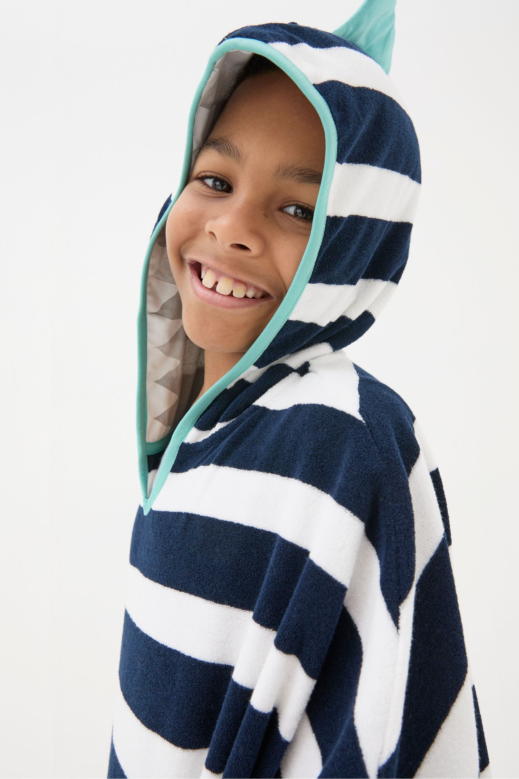 Shark towel poncho clearance