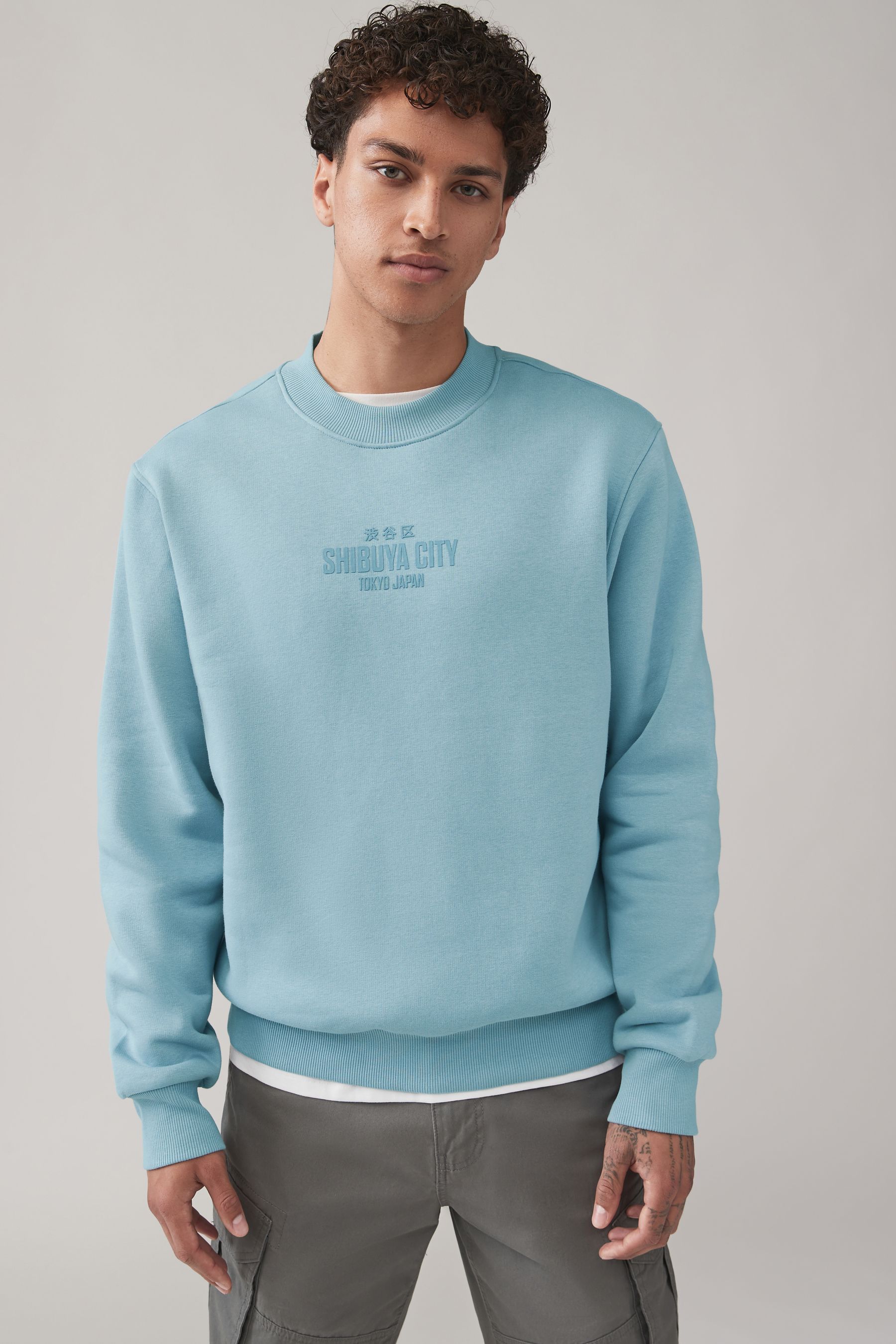 Blue crew neck sweatshirt online