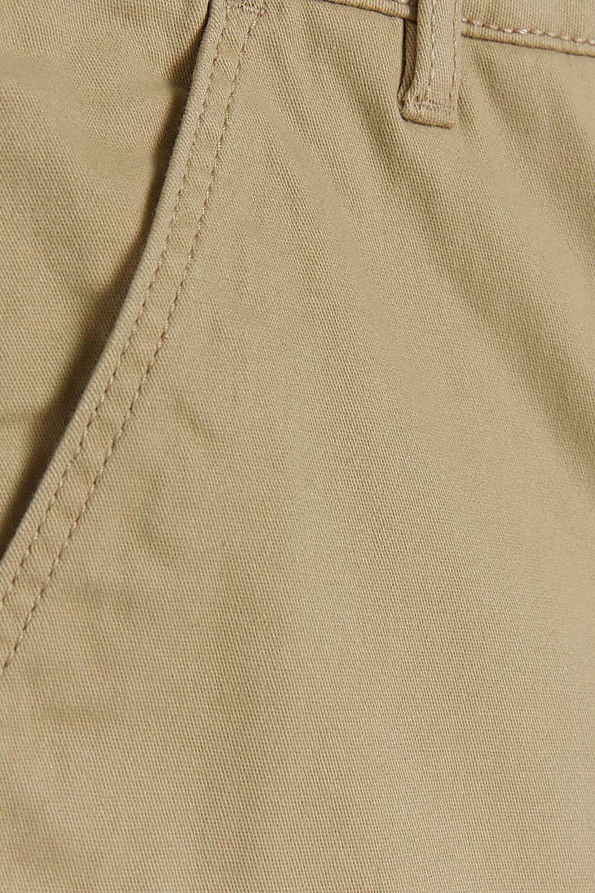 River Island Natural Boys Laundered Chino Shorts - Image 4 of 4