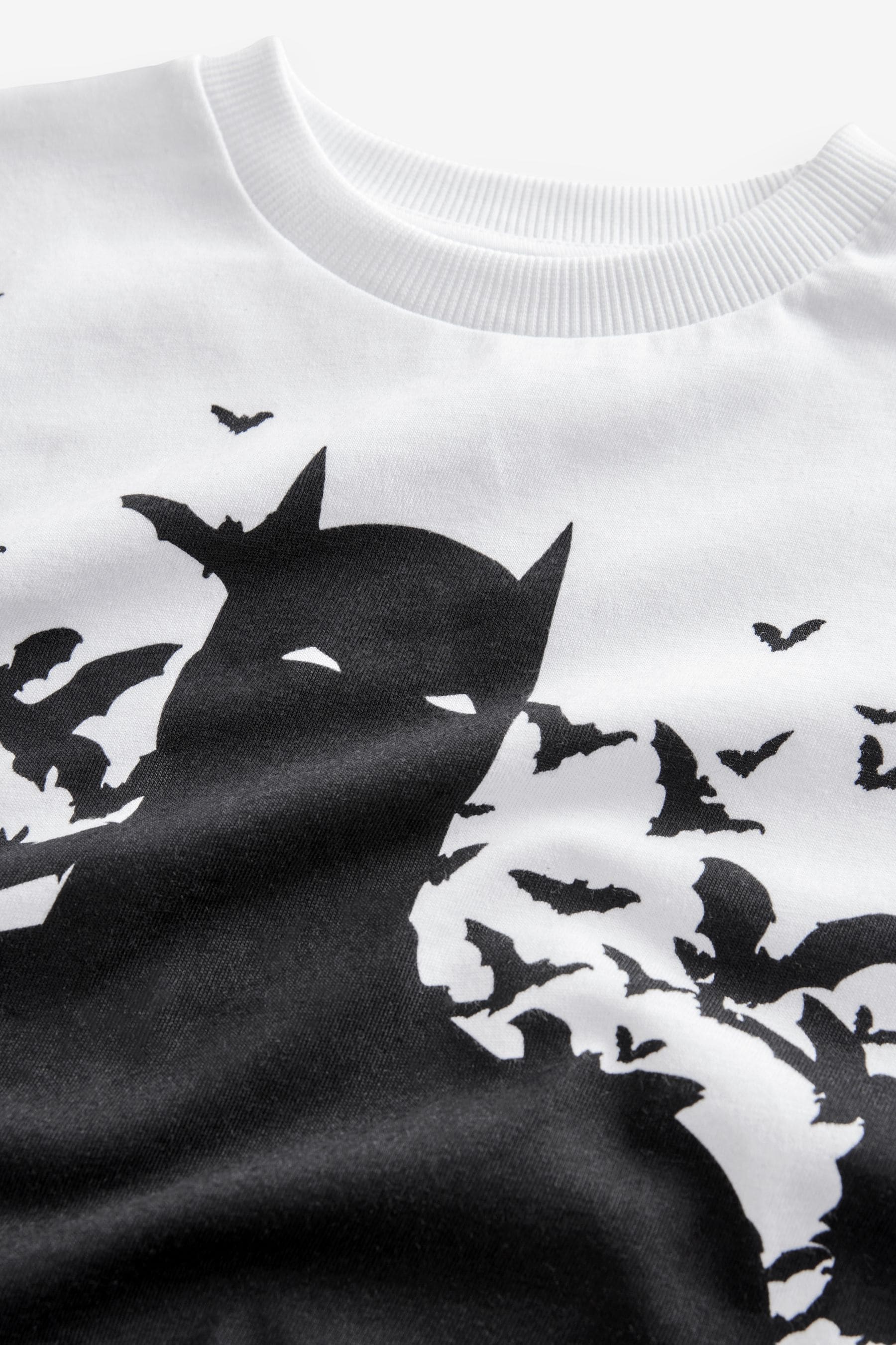 White 100 Cotton Licensed Batman T Shirt 3 15yrs