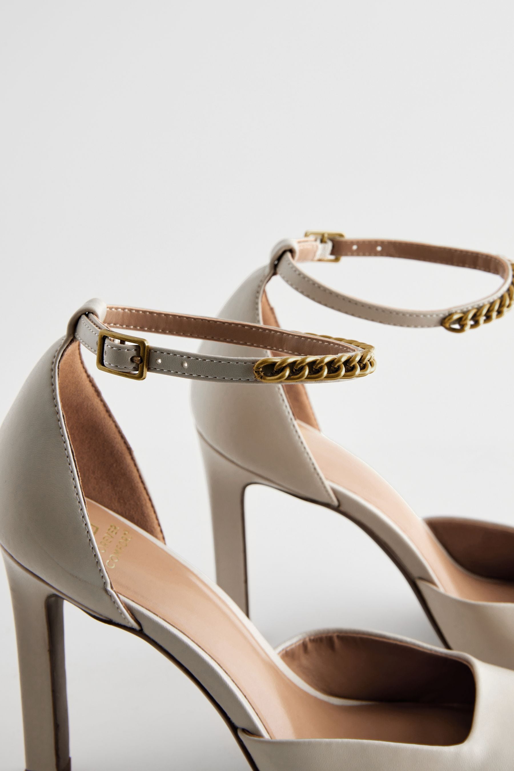 Square shoes heels store