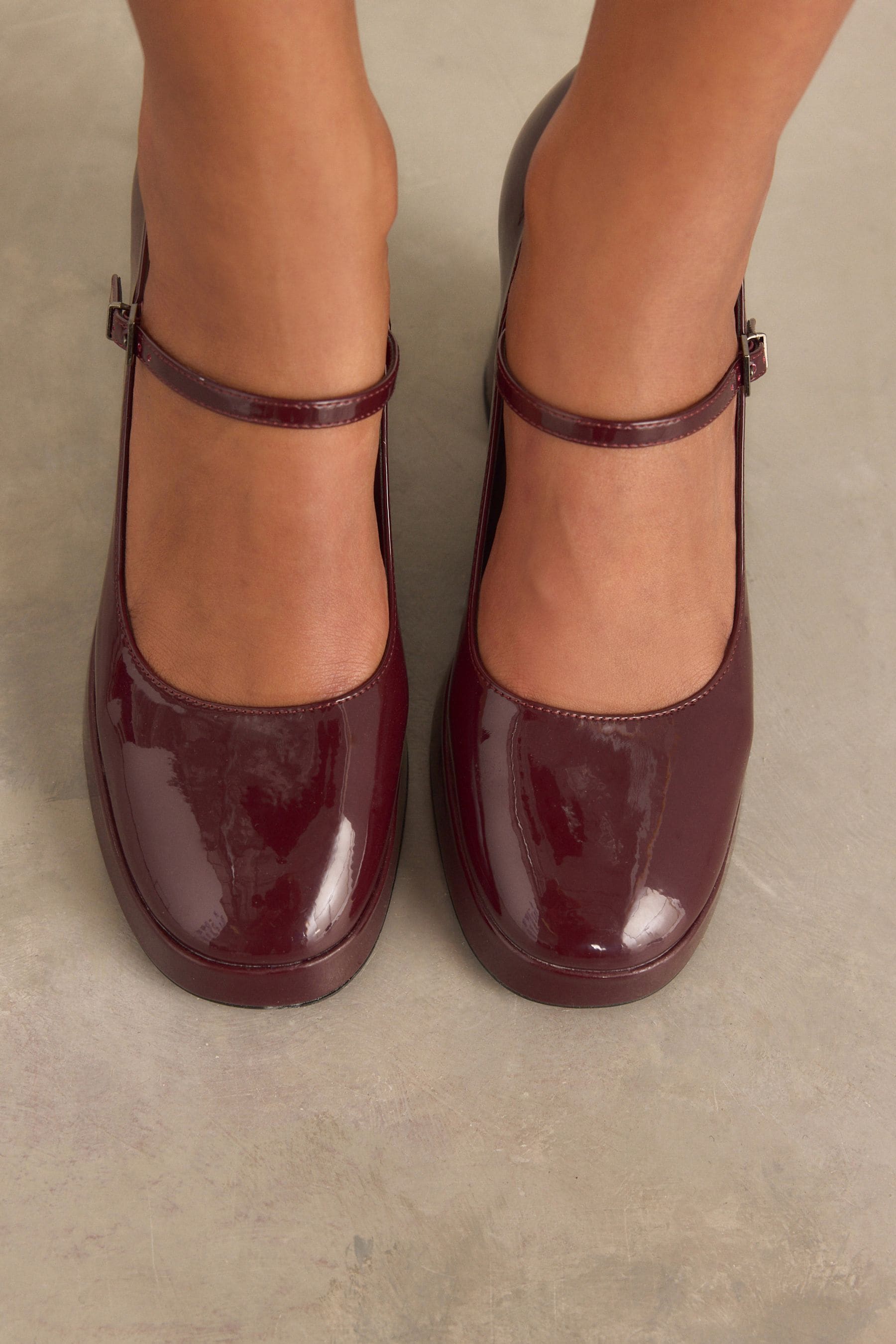 Burgundy mary jane shoes 2025