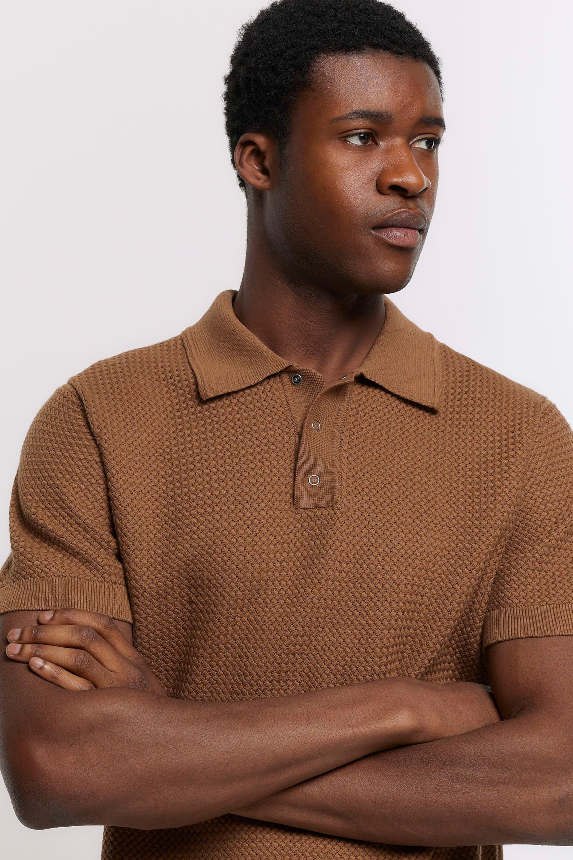 River Island Brown Textured Knitted Polo Shirt - Image 3 of 4