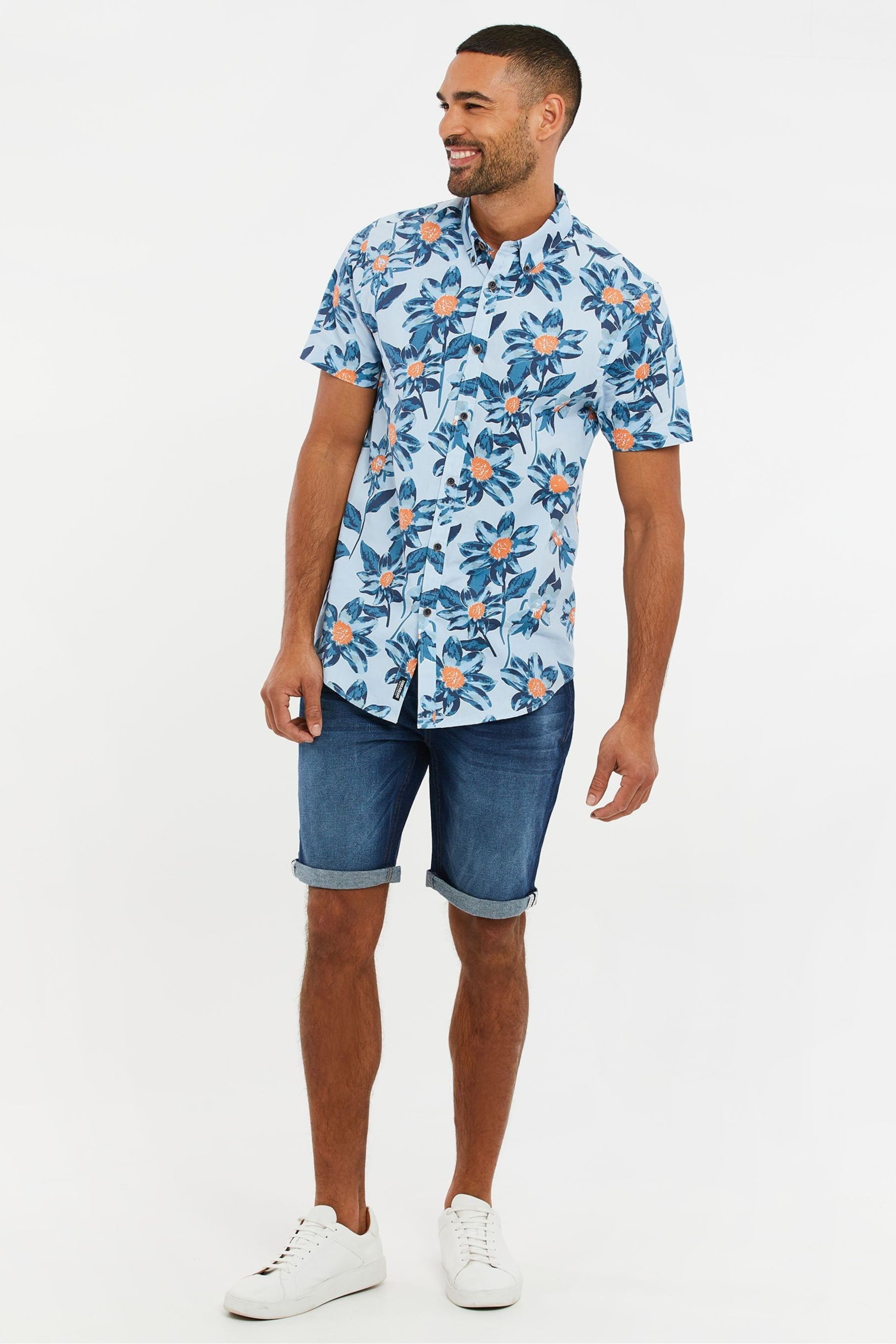 Threadbare Blue Chrome Cotton Tropical Print Short Sleeve Shirt - Image 3 of 4