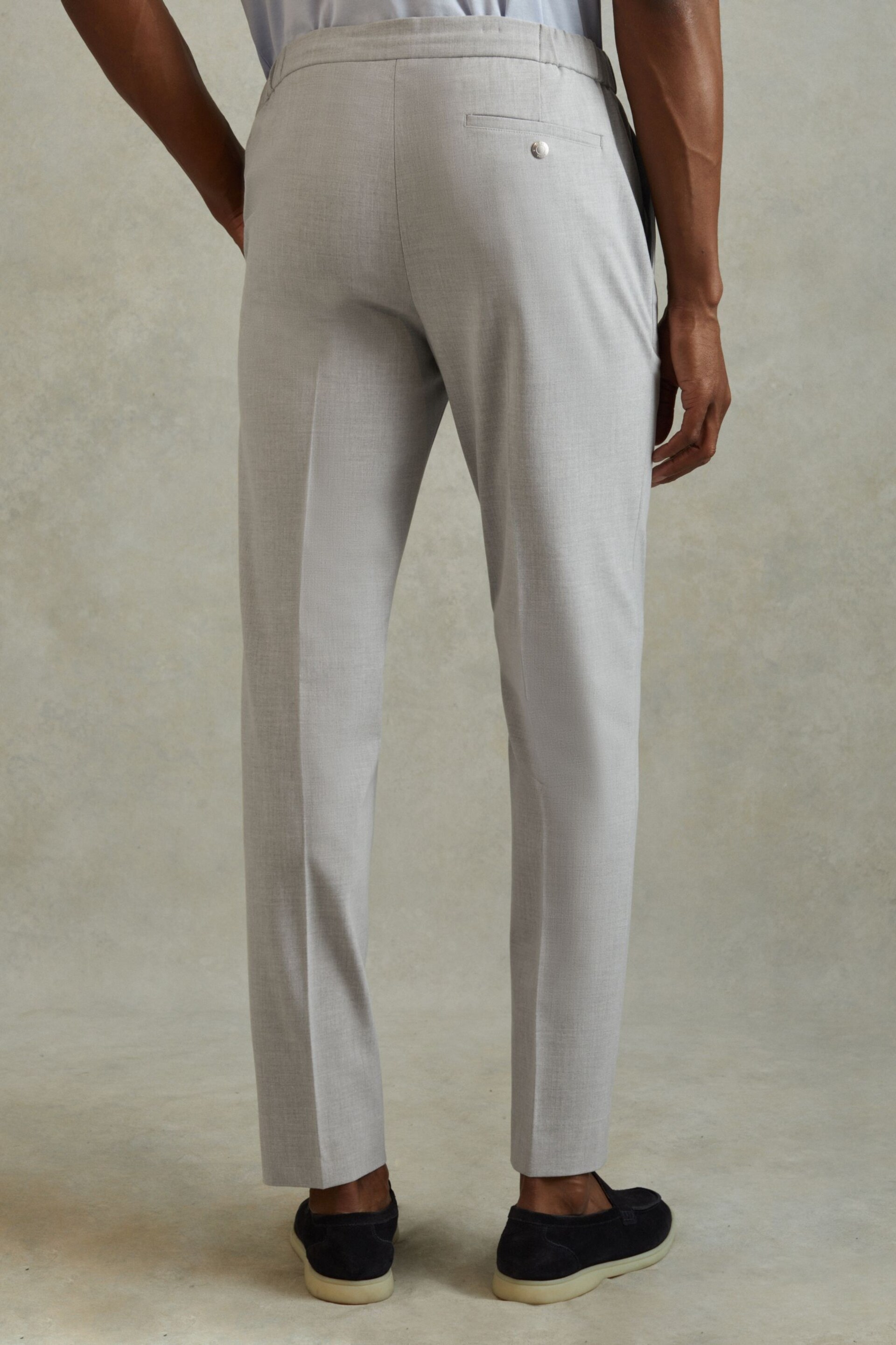 Reiss Grey Found Relaxed Drawstring Trousers - Image 4 of 5