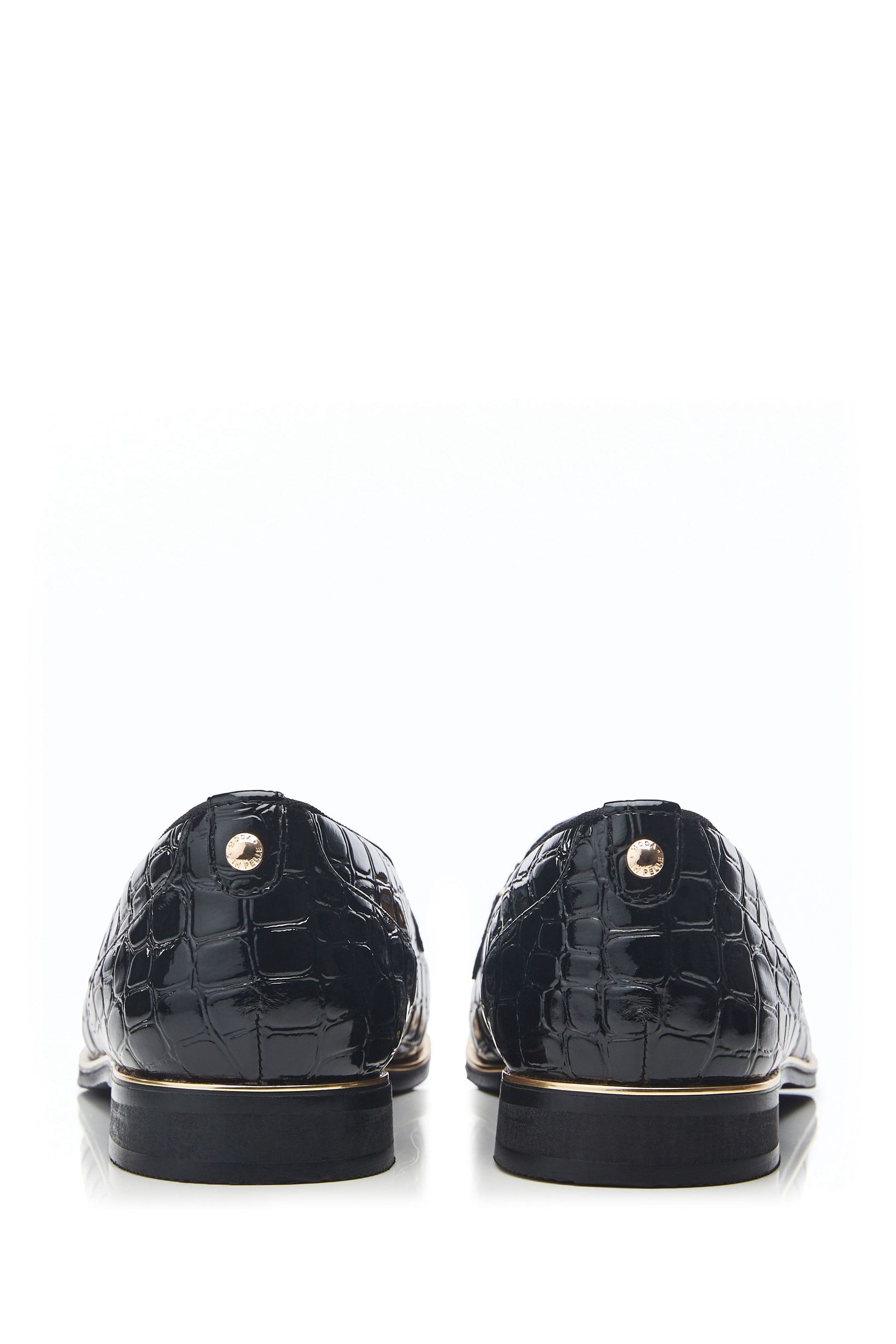 Moda in pelle flat shoes store