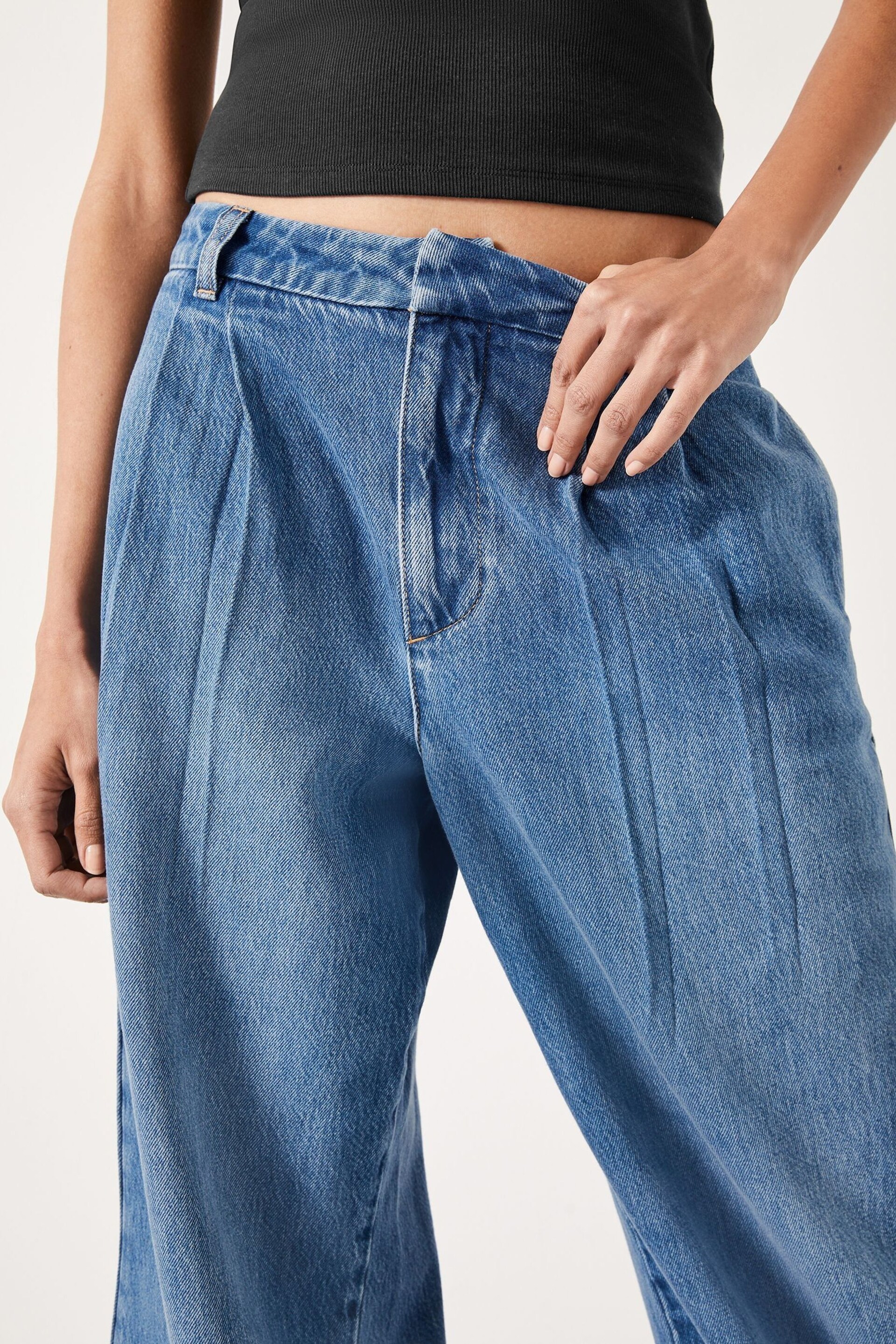 Hush Blue Lya Pleated Wide-Leg Jeans - Image 3 of 5
