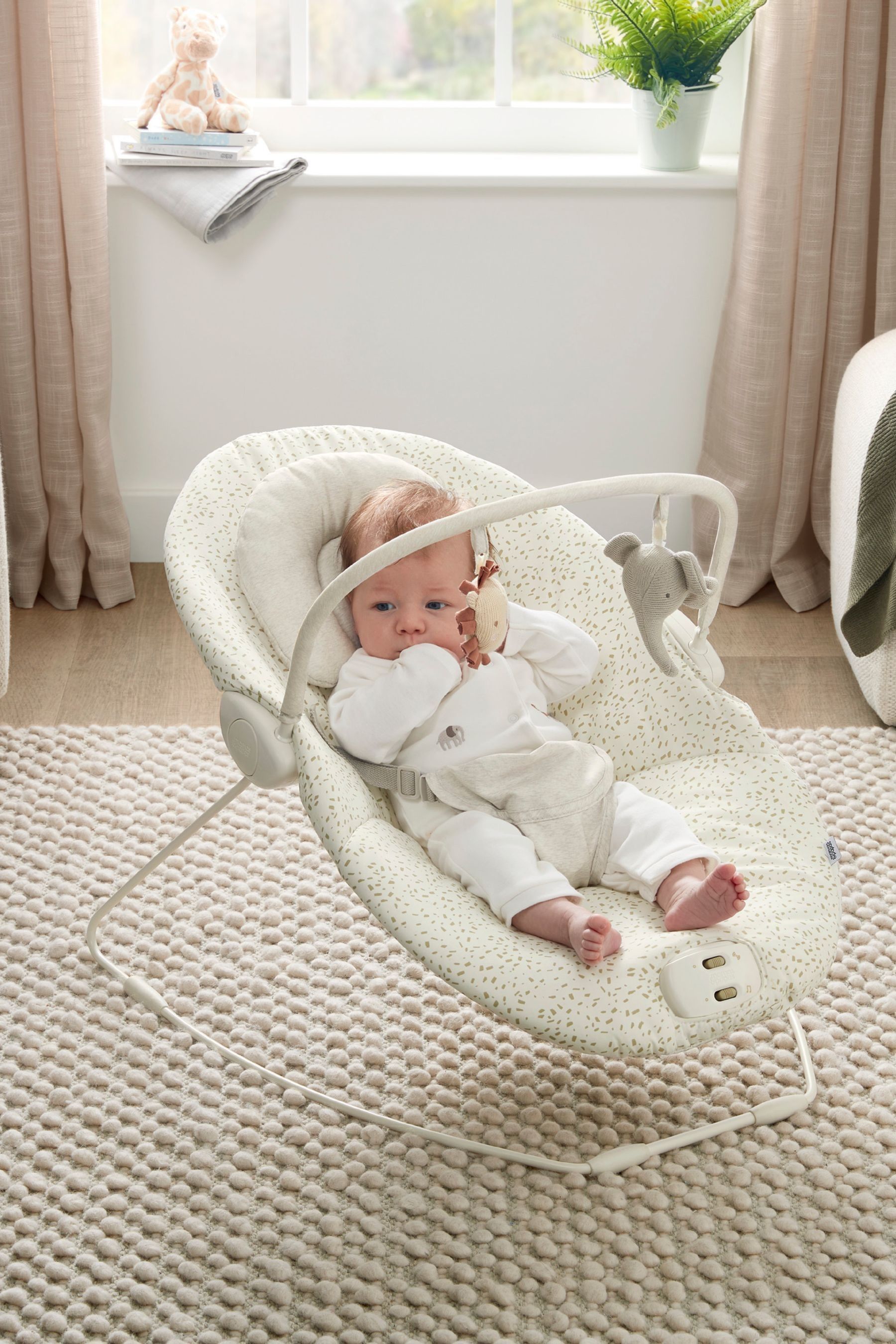 Bouncing cradle outlet