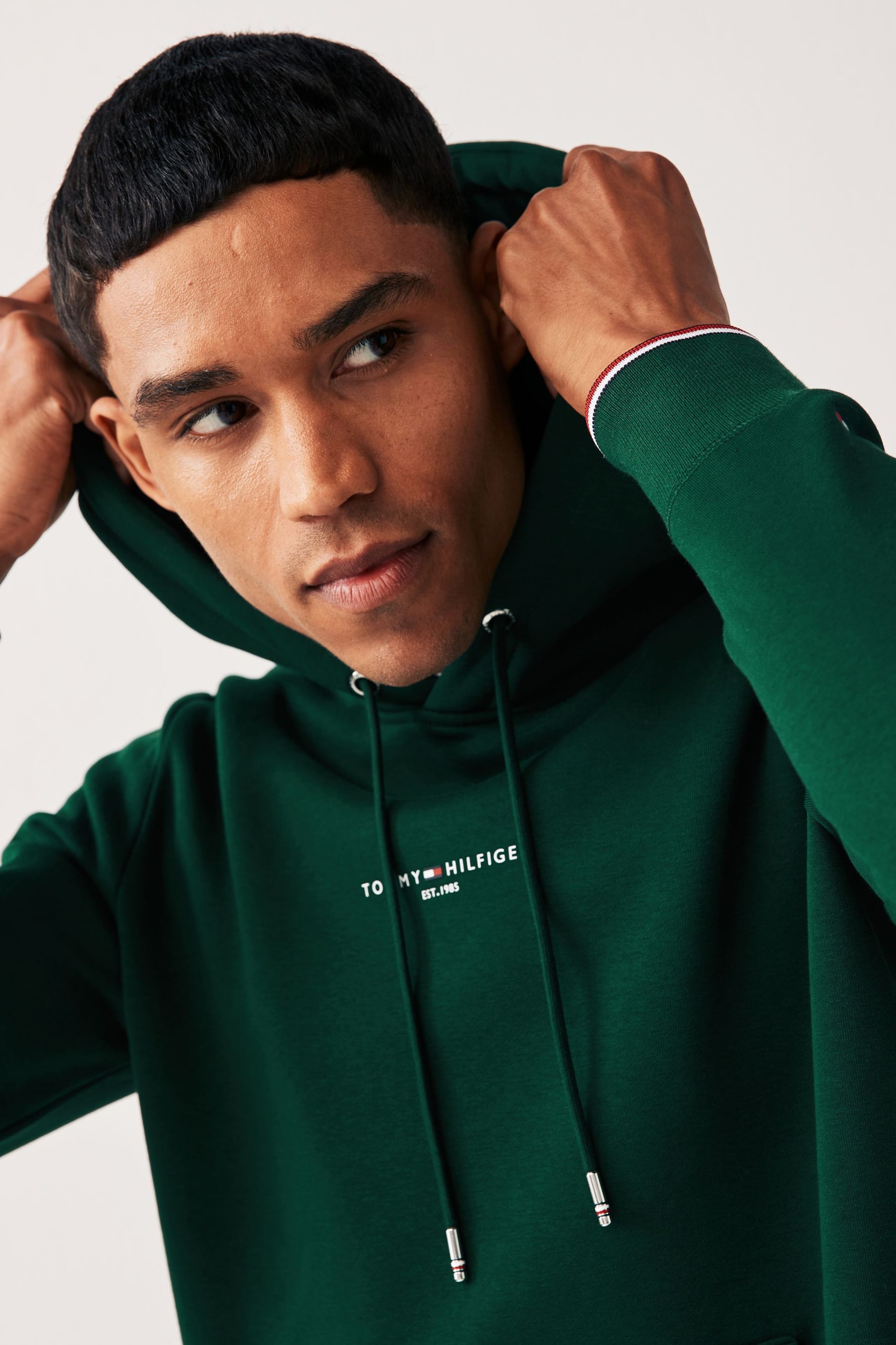 Tommy Hilfiger Green Logo Tipped Hoodie - Image 3 of 4