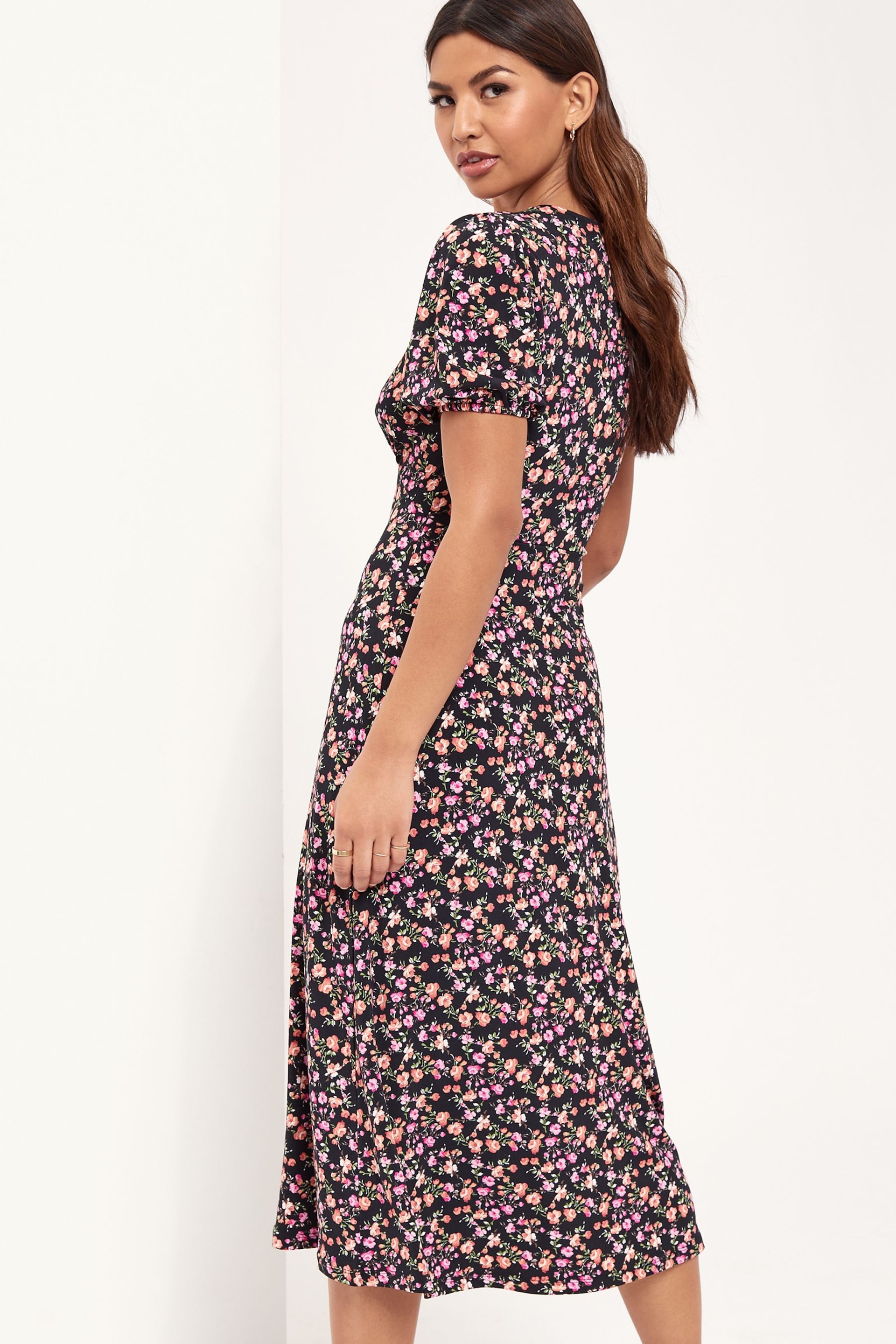 Lipsy Floral Jersey Puff Short Sleeve Underbust Midi Dress - Image 3 of 4