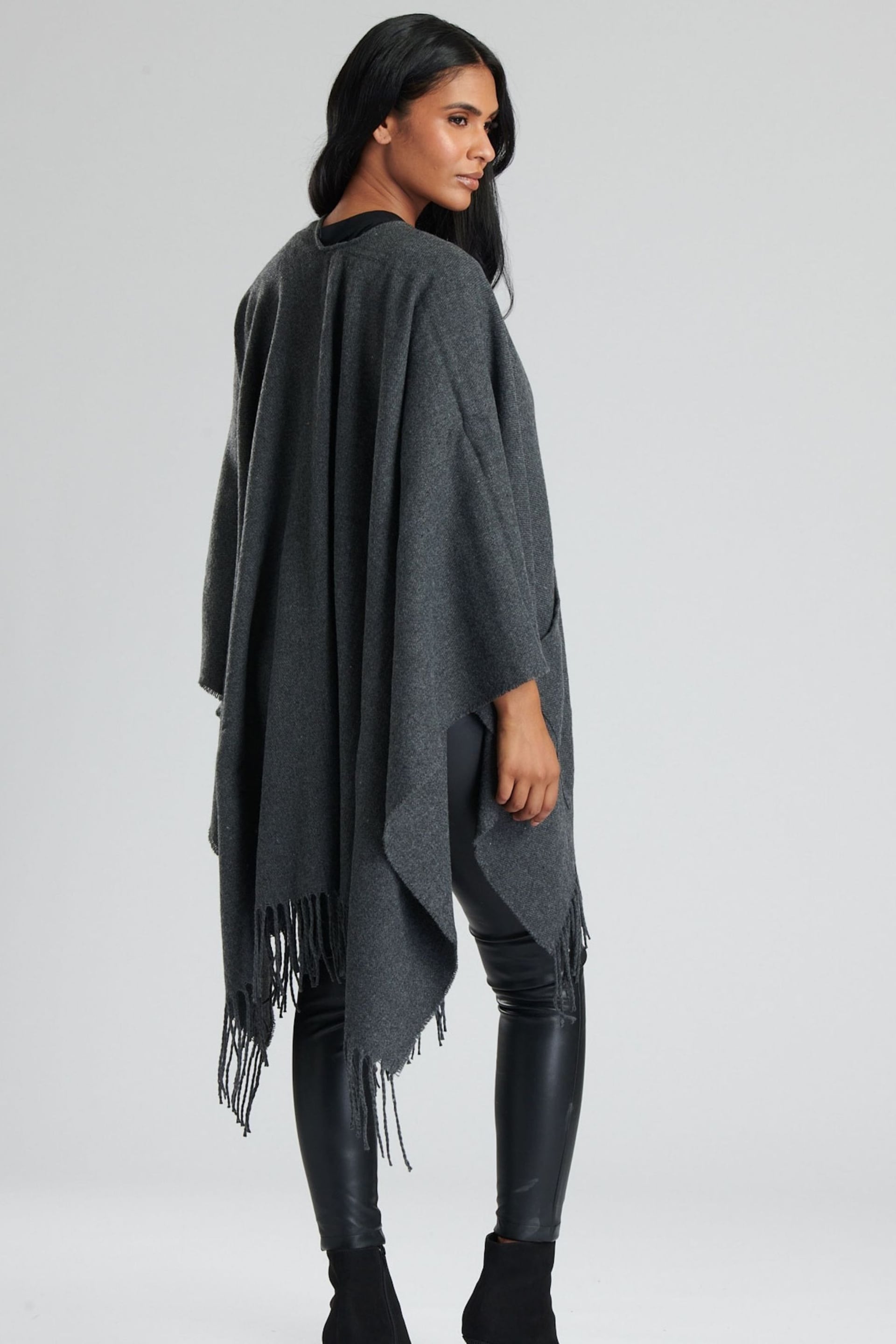 South Beach Grey Knitted Fringe Wrap - Image 4 of 4