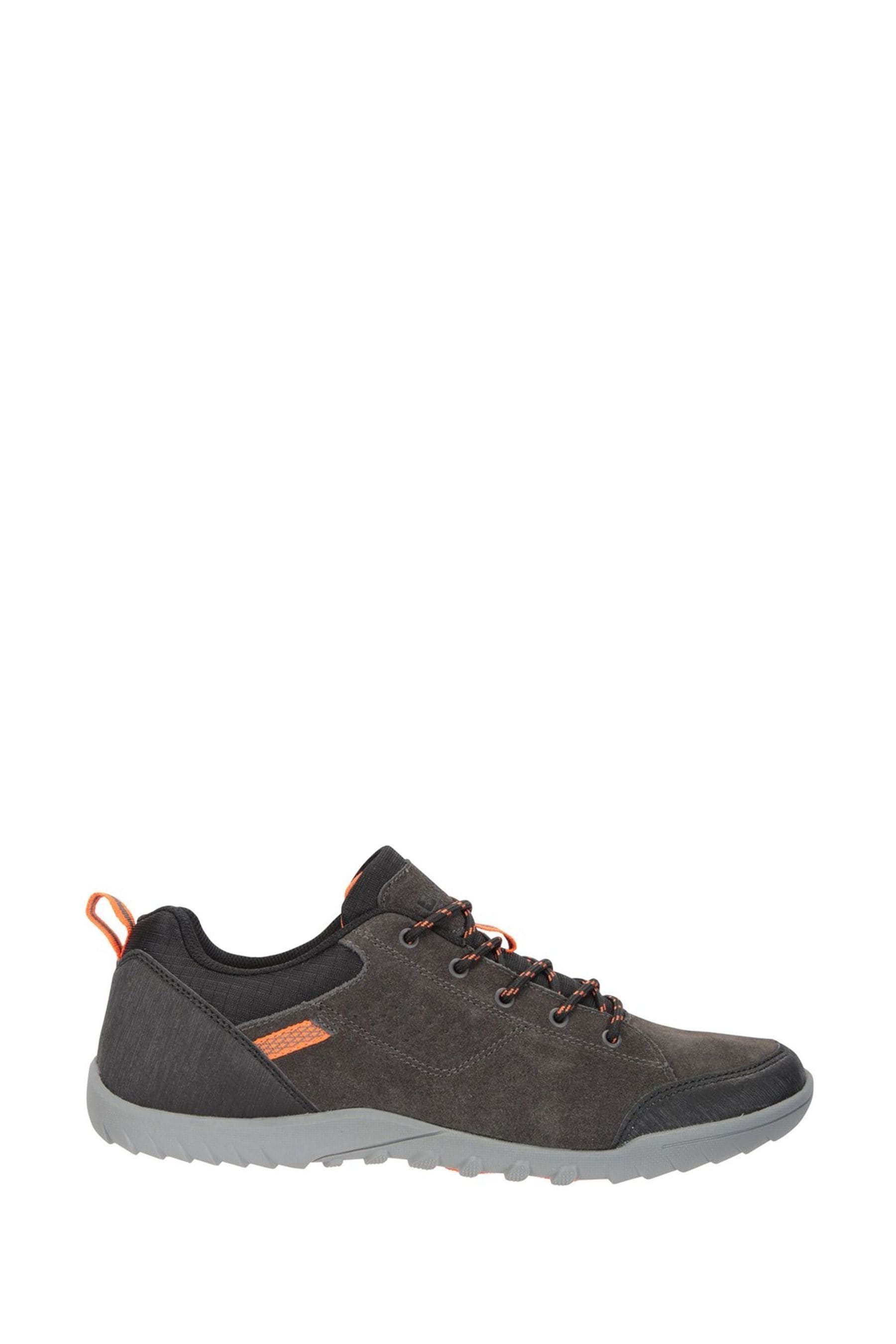 Men's shoe warehouse discount