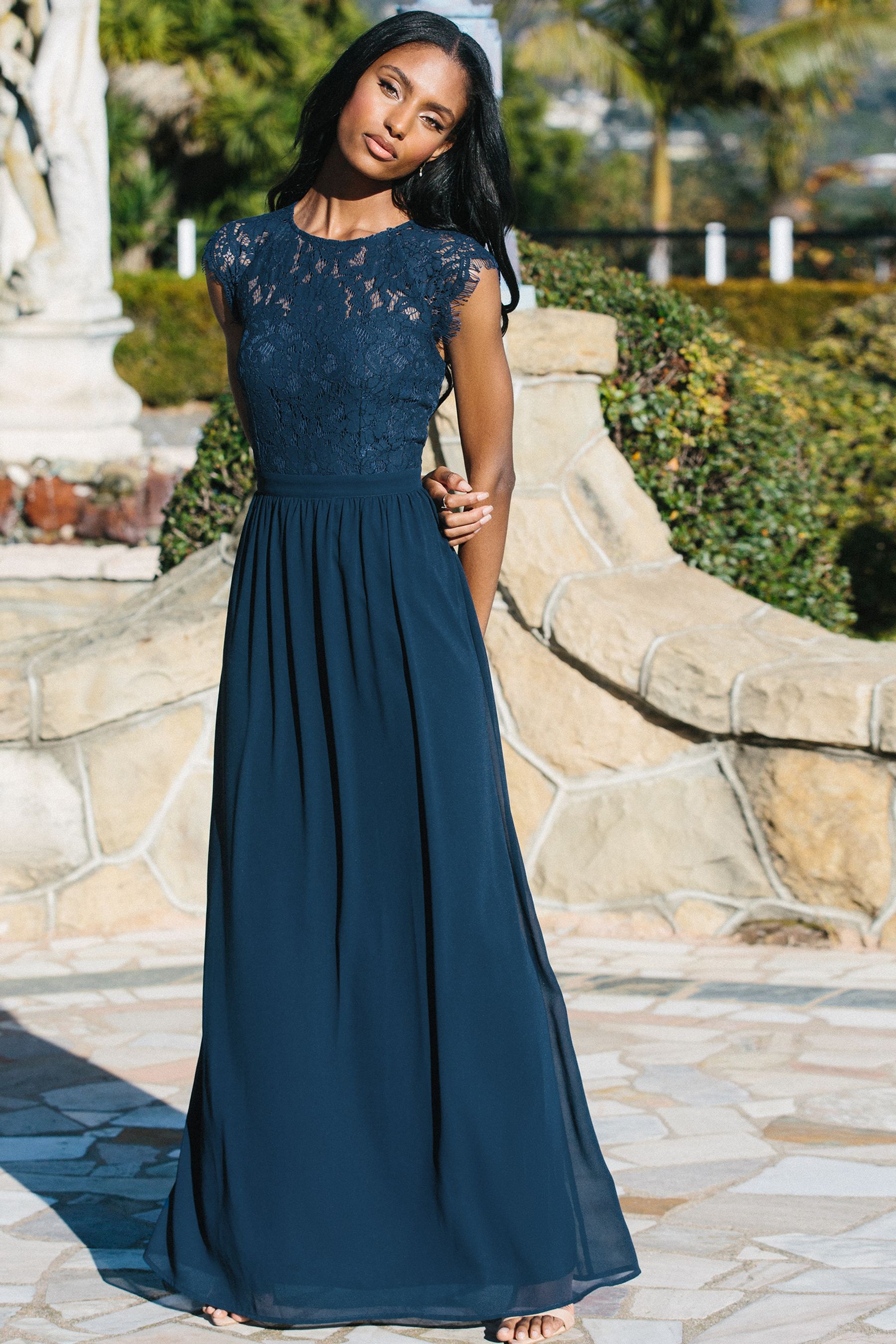 Navy lace bridesmaid dresses 2025