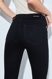 Lipsy Solid Black Mid Rise Skinny Jeans - Image 4 of 4