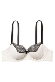 Victoria's Secret Coconut White Lace Trim Lightly Lined Demi Bra - Image 3 of 3