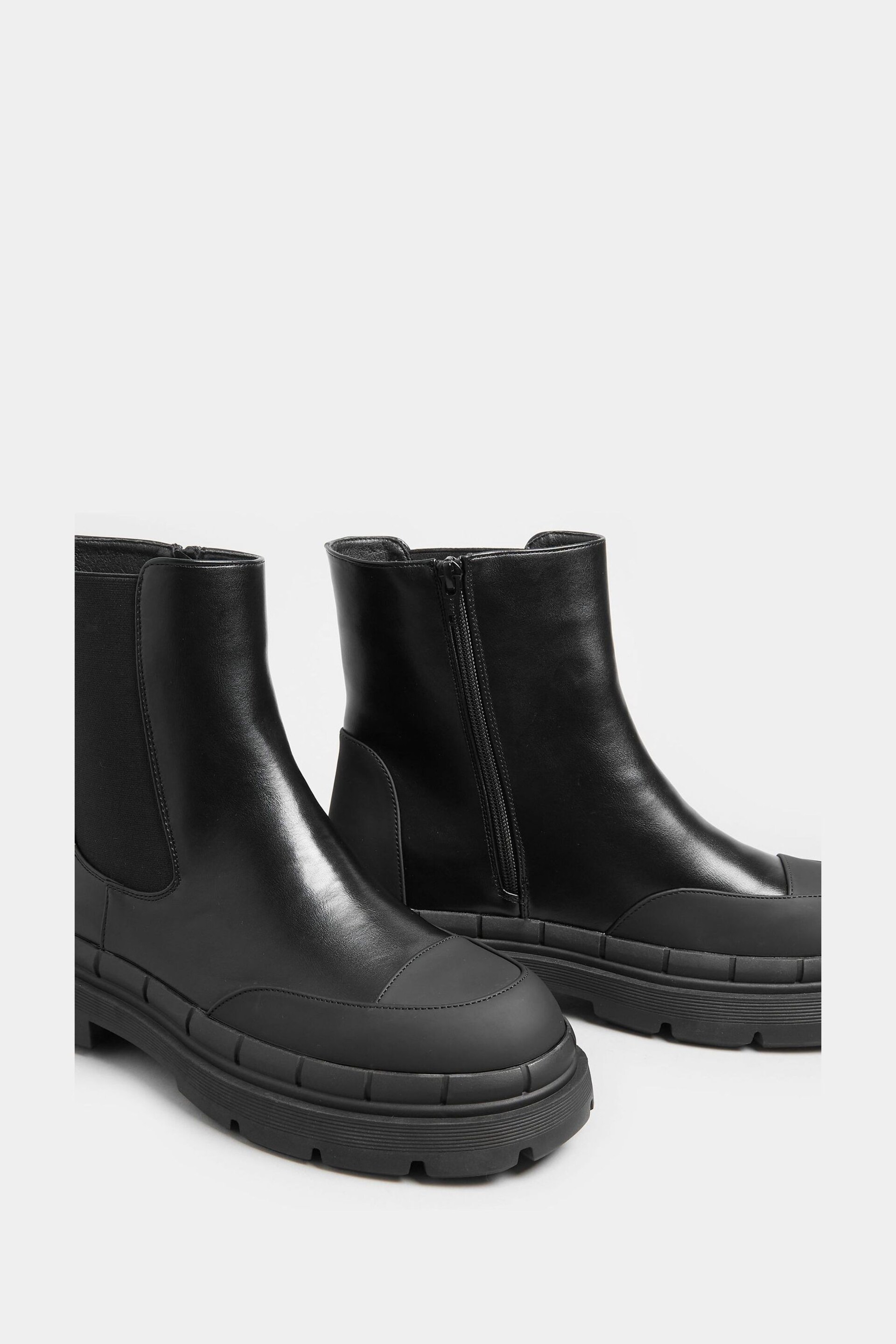Yours Curve Black Extra Wide Fit High Shaft Chelsea Boot - Image 5 of 5