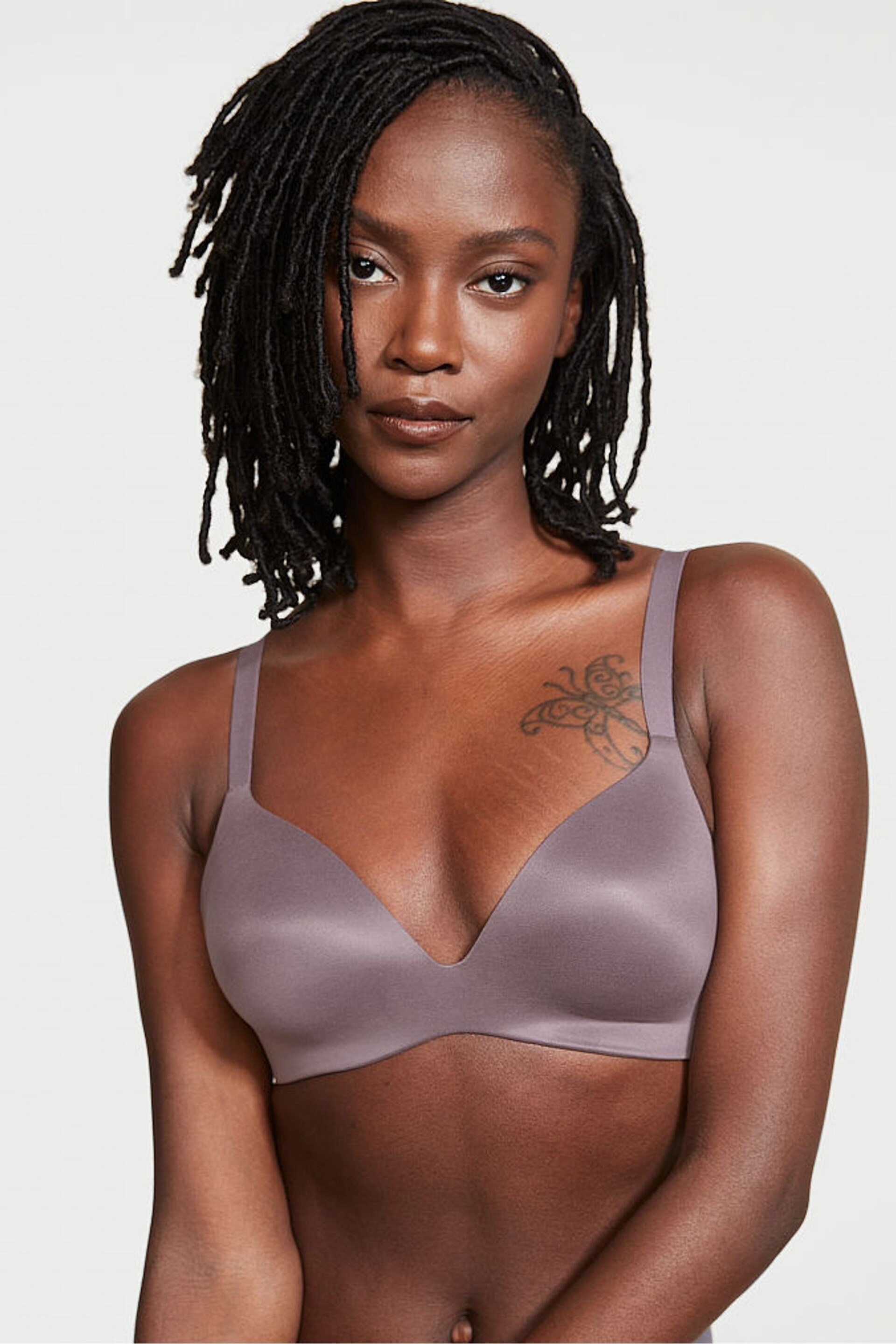 Victoria's Secret Tornado Grey Smooth Lightly Lined Plunge Non Wired Bra - Image 2 of 4