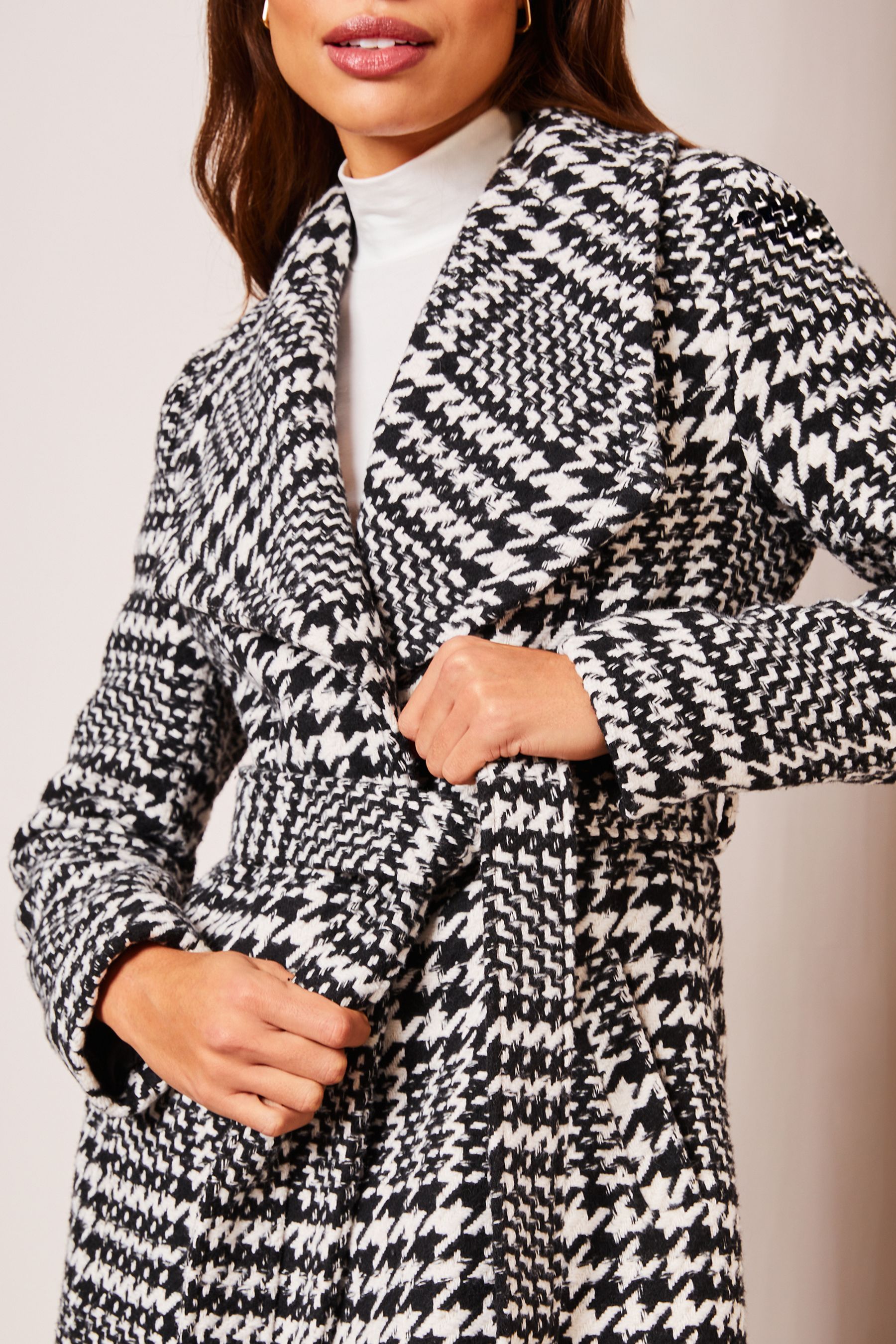 Lipsy check wrap coat shop
