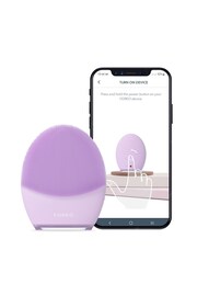 FOREO LUNA 4 Smart Facial Cleansing  Firming Massage Device, Sensitive Skin - Image 3 of 5