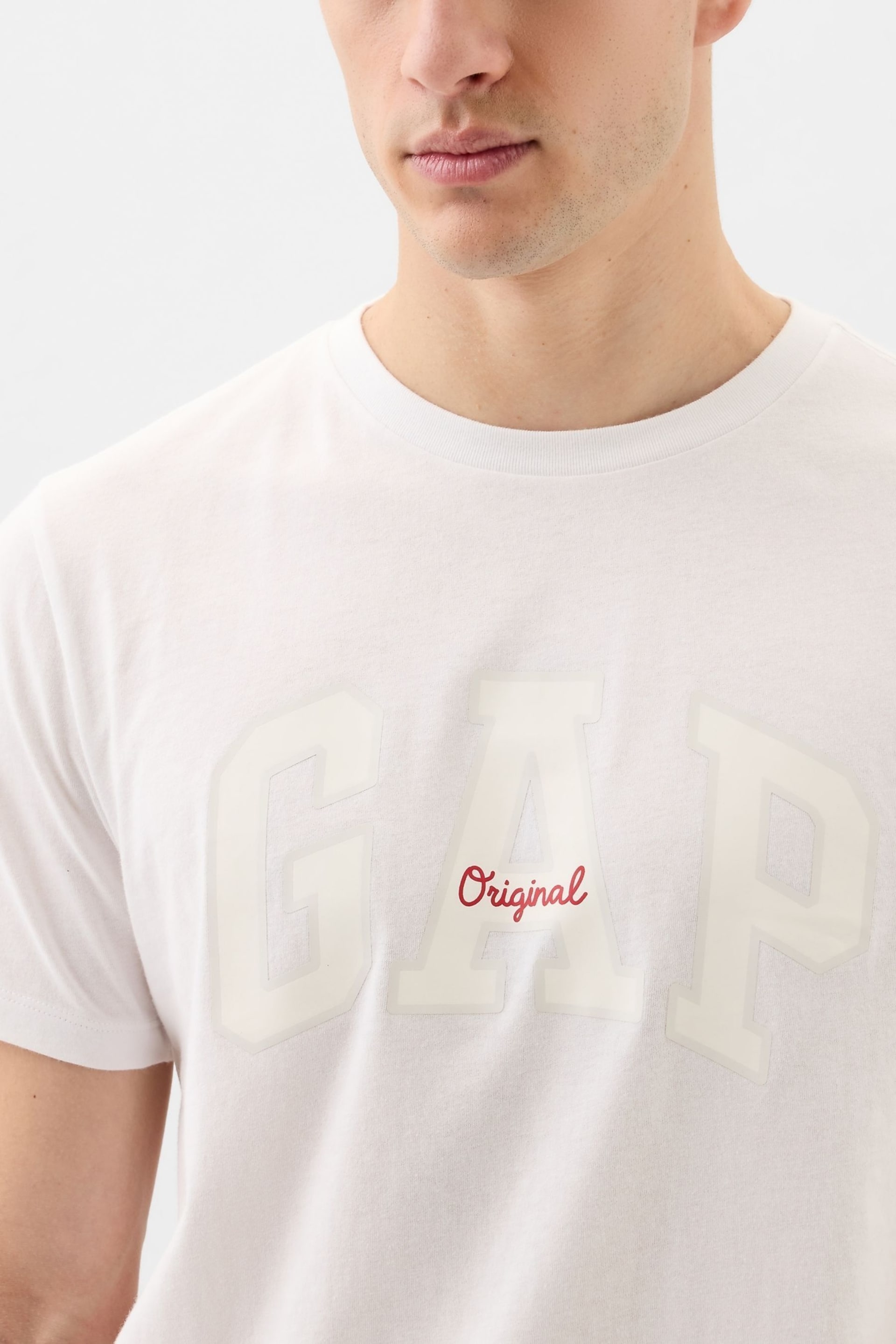 Gap White Logo Short Sleeve Crew Neck T Shirt - Image 7 of 8