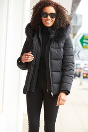 Sosandar Black Black Faux Fur Trim Luxe Padded Coat - Image 4 of 6