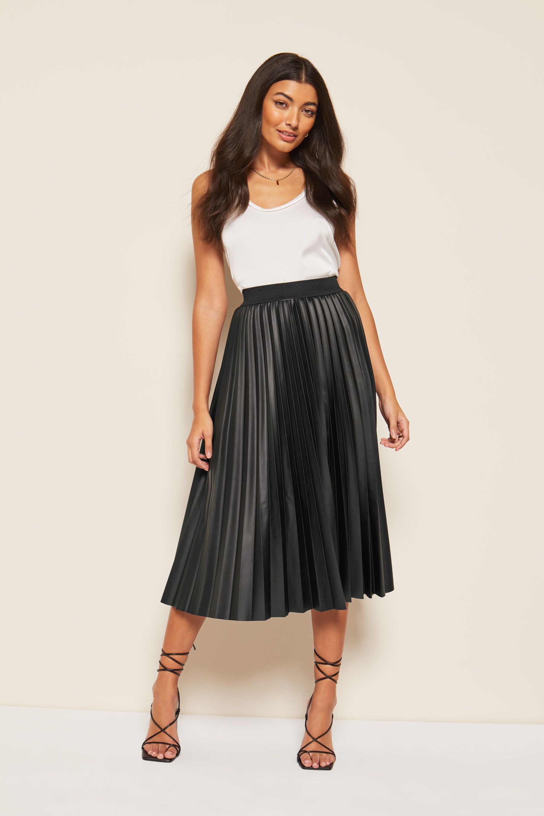 Plus black faux leather pleated midi skirt 2025