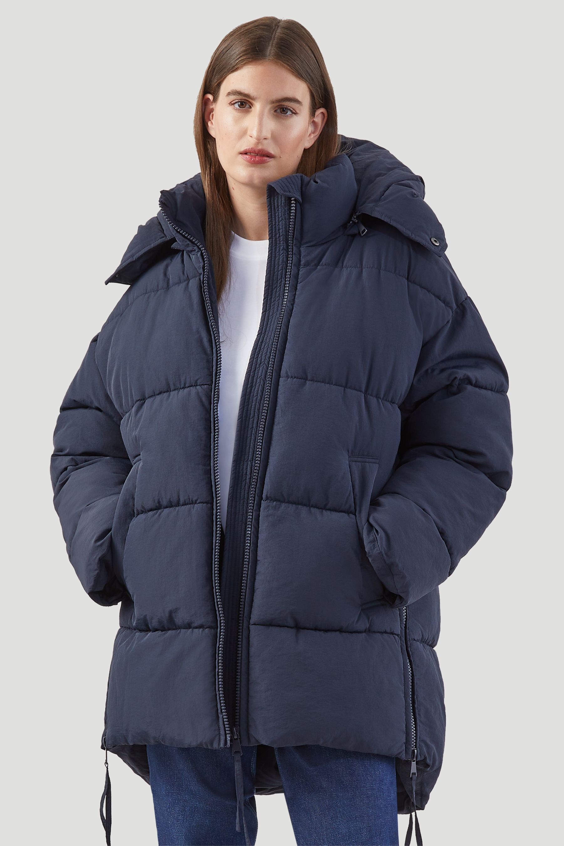 Navy quilted puffer jacket store