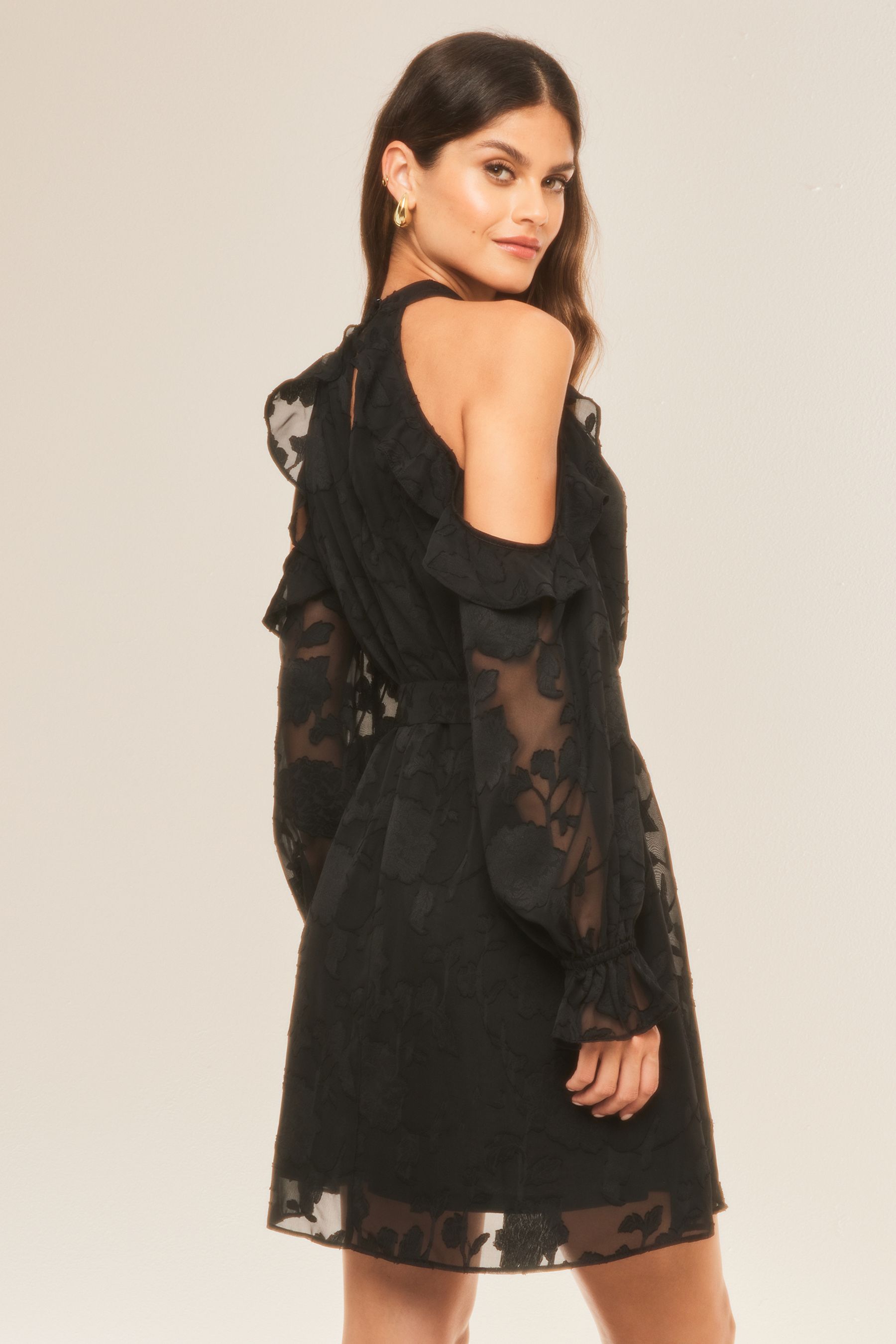 Black cold shoulder dress outlet