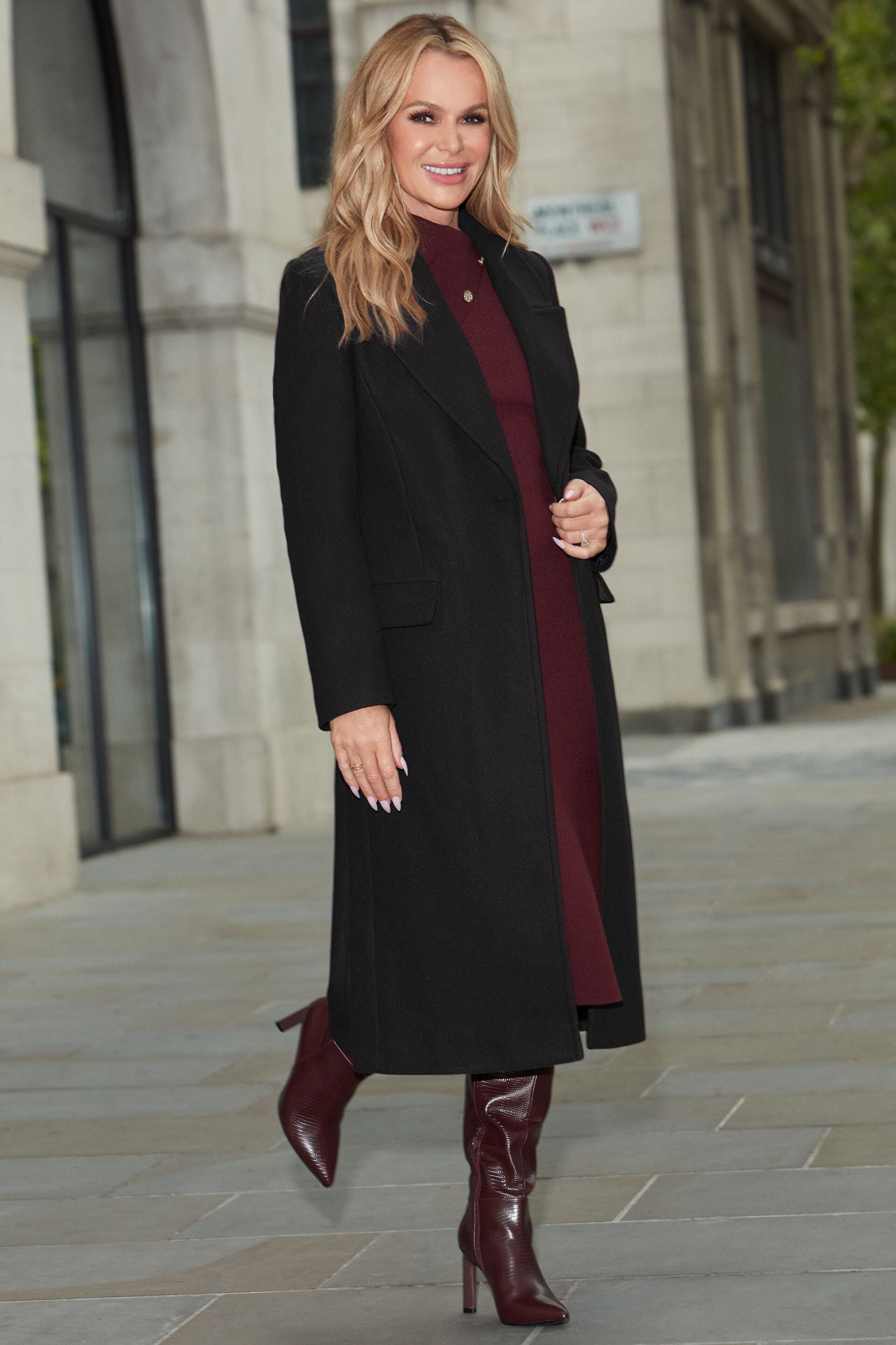 Lipsy Black Single Button Long Tailored Coat - Image 3 of 4