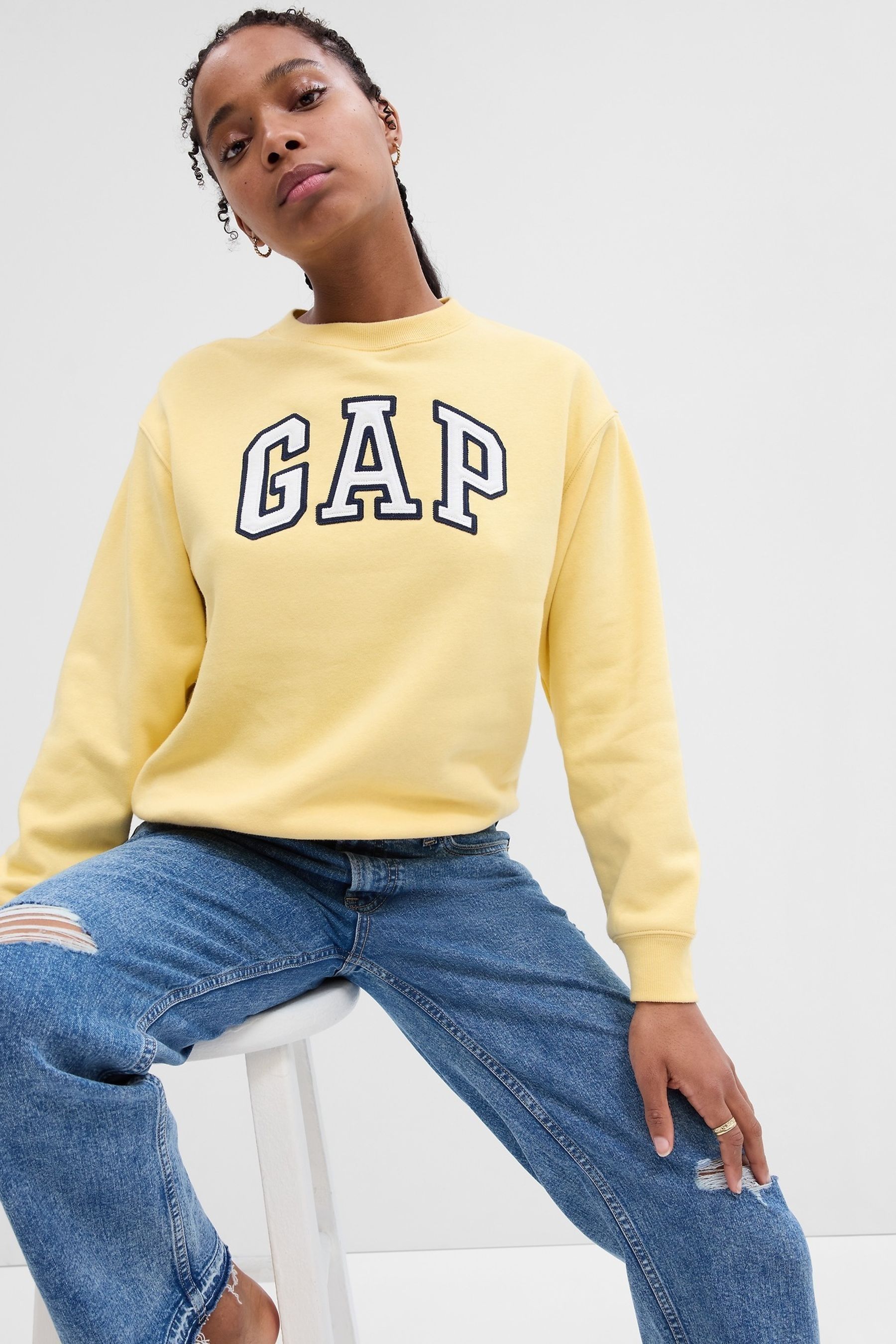 Yellow gap sweatshirt online
