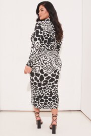 Lipsy Mono Animal Curve Jersey Long Sleeve Knot Front Shirt Dress - Image 2 of 4