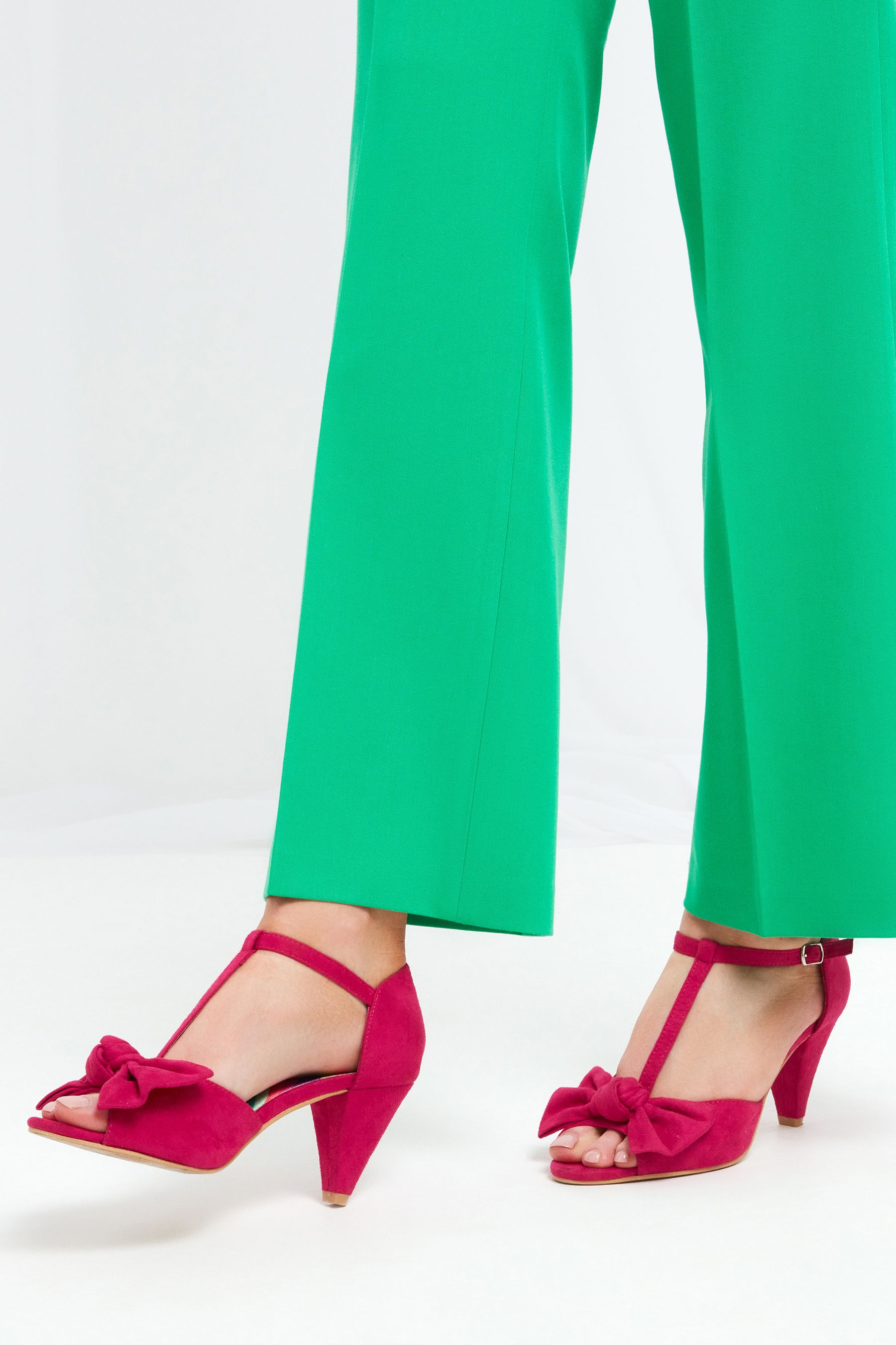Joe browns pink shoes top