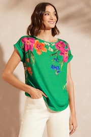Love & Roses Green Floral Crew Neck Jersey T-Shirt - Image 4 of 4