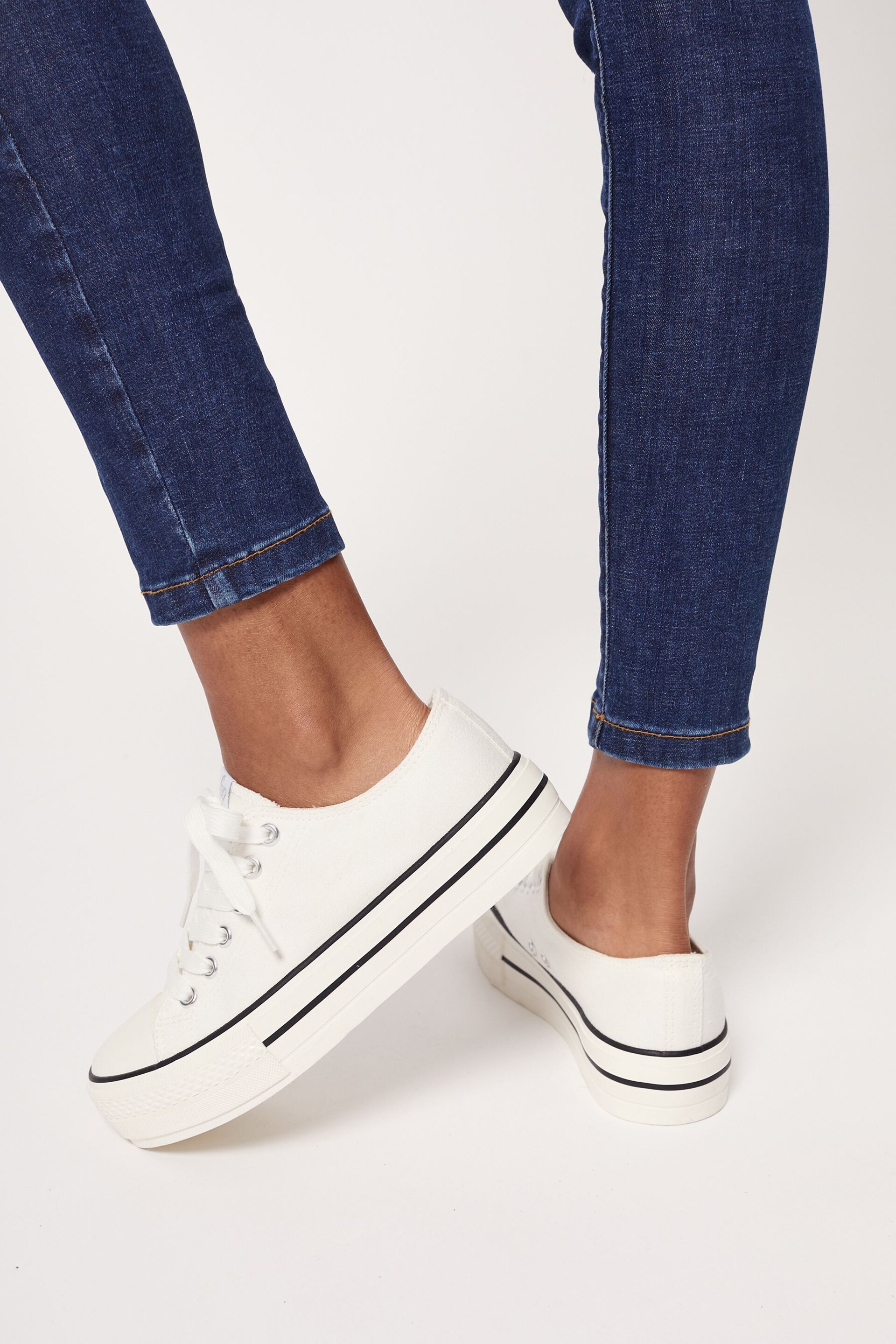 Lipsy White Wide Fit Flatform Lace Up Canvas Chunky Trainer - Image 3 of 4