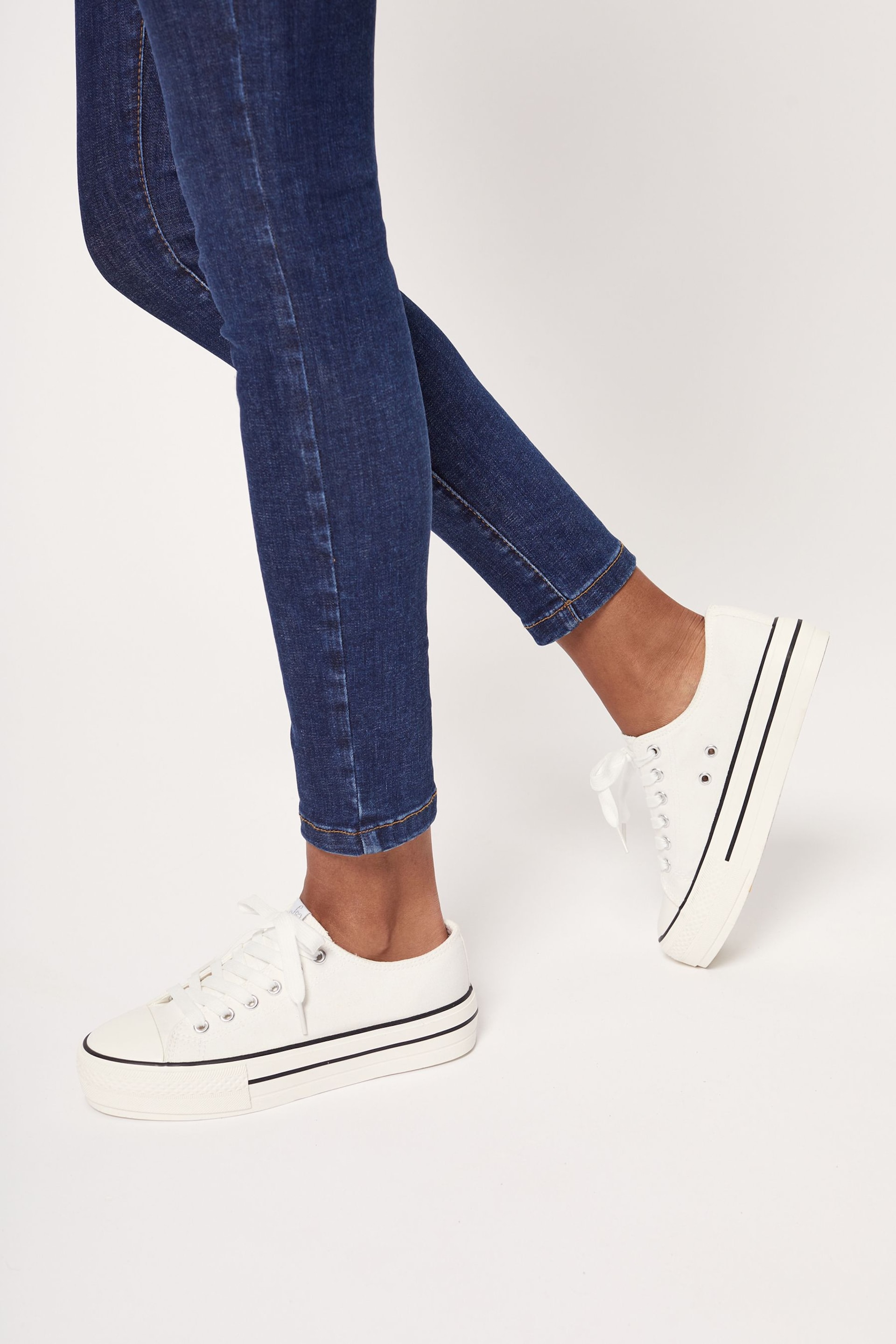 Lipsy White Wide Fit Flatform Lace Up Canvas Chunky Trainer - Image 4 of 4