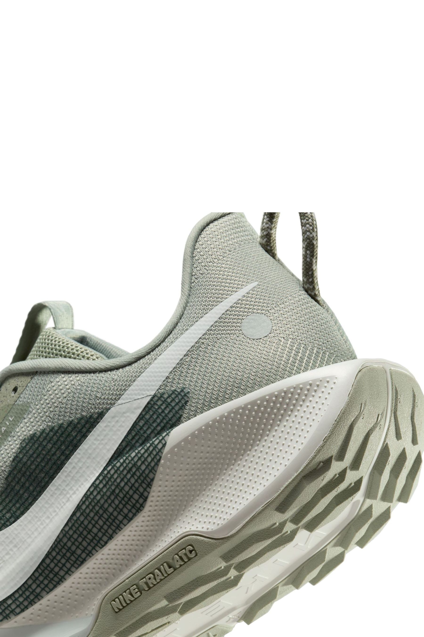 Nike aqua 36 top