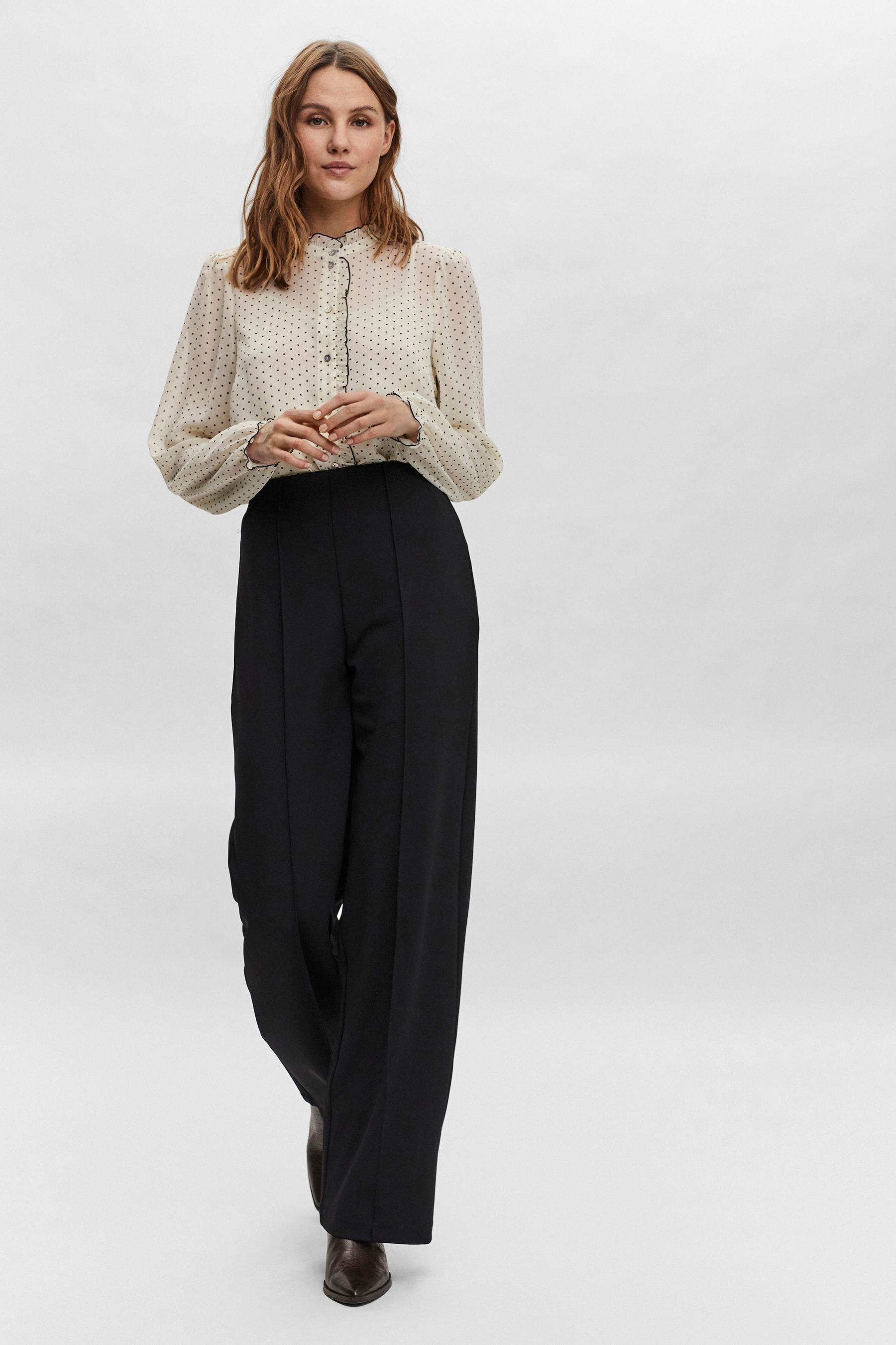 Vero moda pantalon taille haute outlet