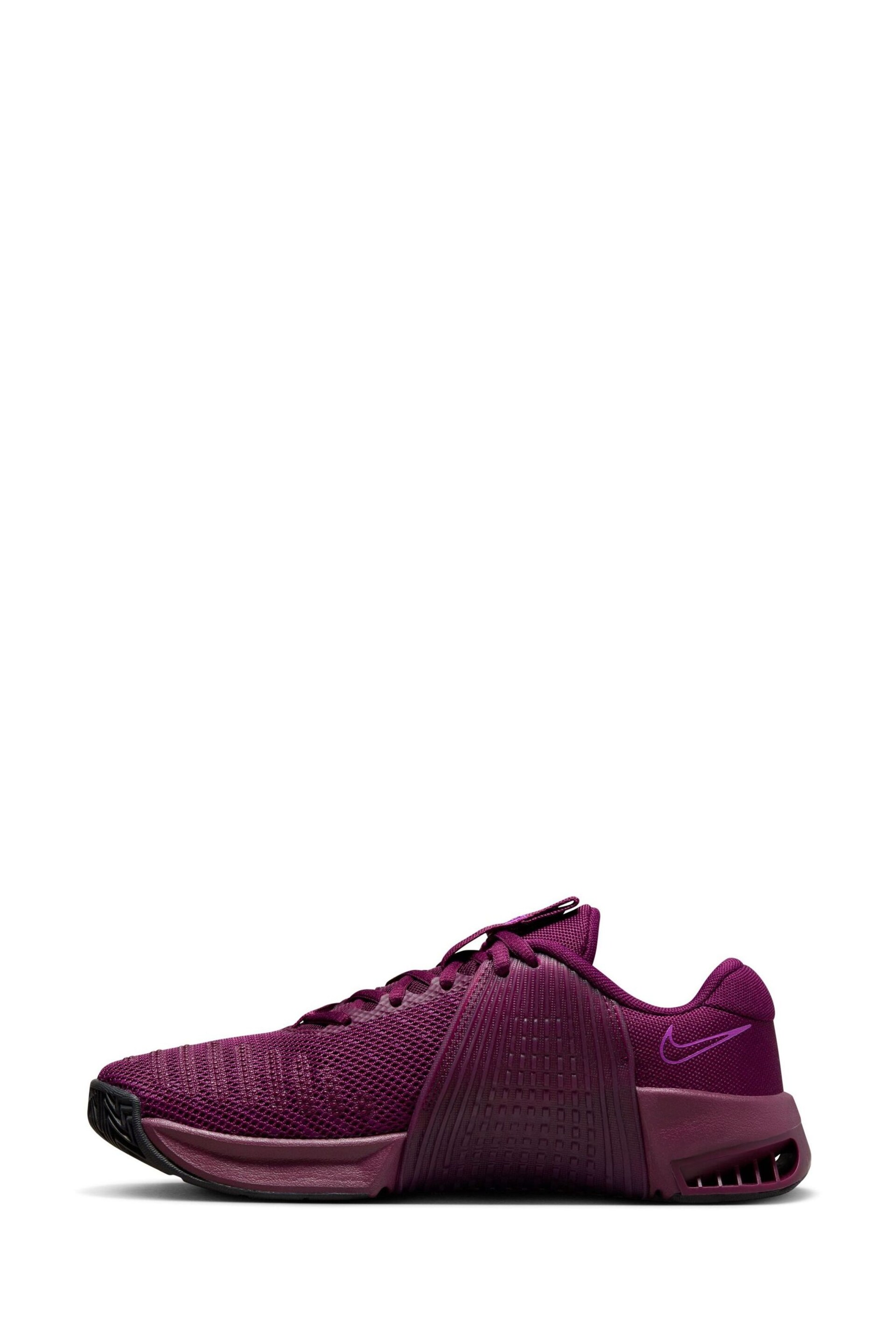 Nike Burgundy Red Metcon 9 Training Trainers - Image 4 of 13