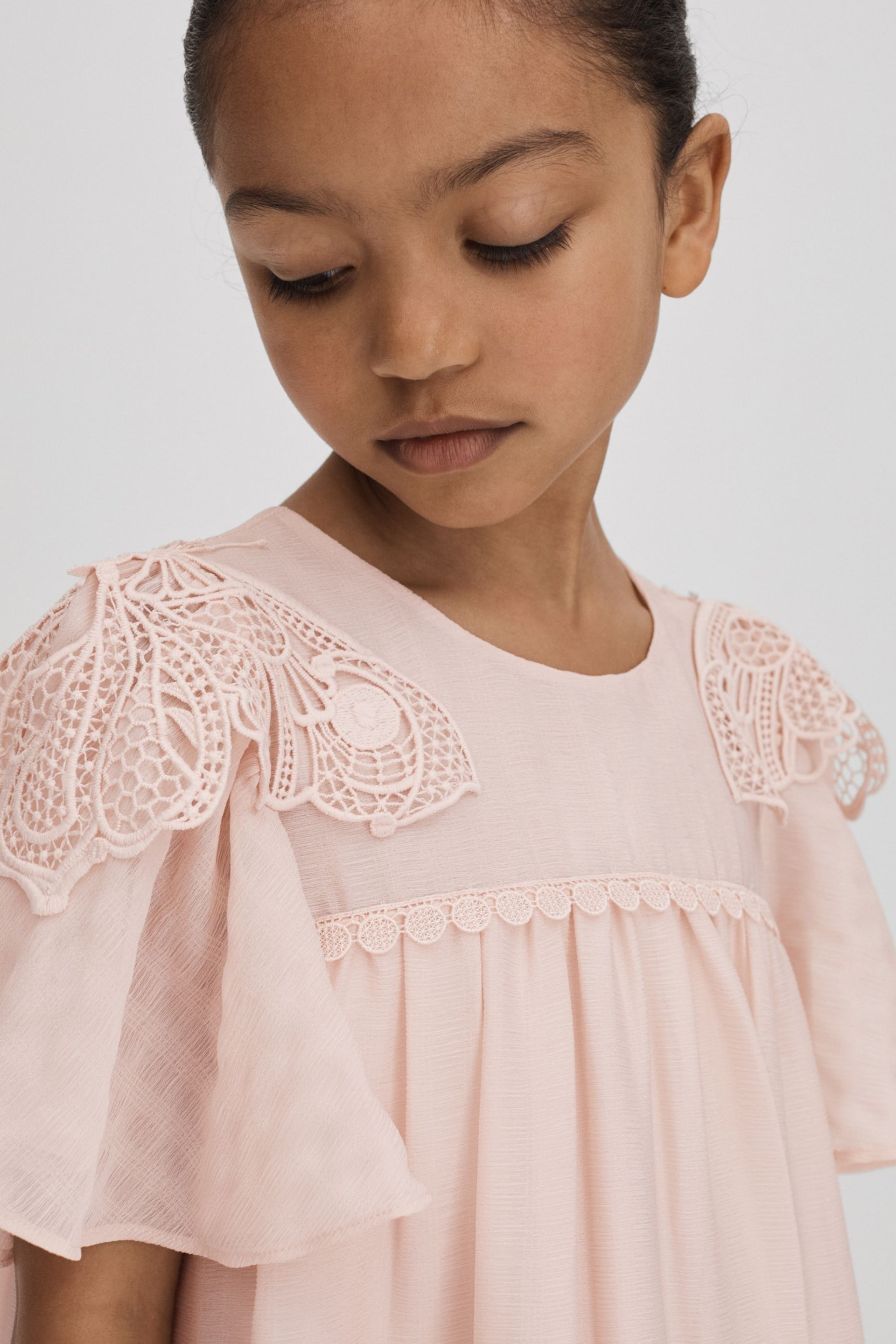 Reiss Pink Leonie Teen Tiered Embroidered Dress - Image 4 of 6